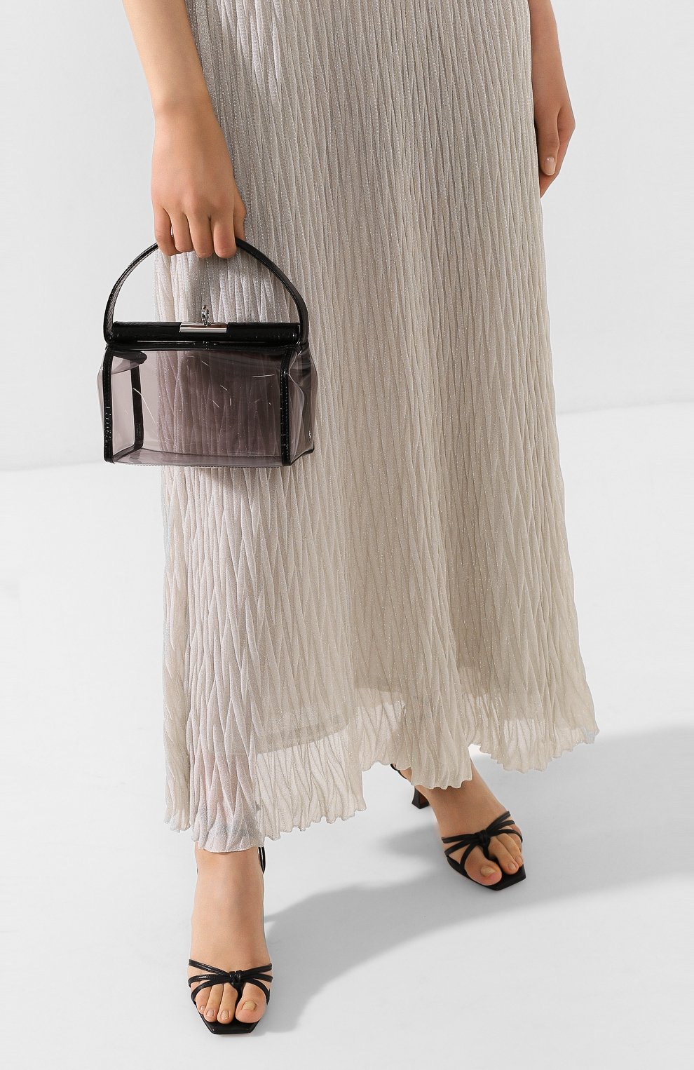 Сумка water GU_DE черного цвета по цене 32150 руб., арт. G020SMCL001A, фото 2 Сумка water GU_DE, арт. G020SMCL001A, фото 2