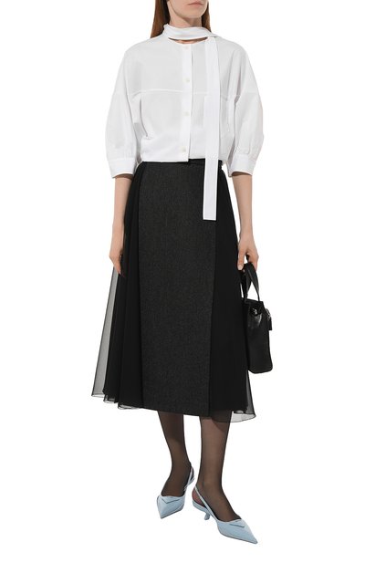 Хлопковая блузка PRADA белого цвета по цене 115000 руб., арт. P495E-1UCX-F0009-211, фото 2 Хлопковая блузка PRADA, арт. P495E-1UCX-F0009-211, фото 2