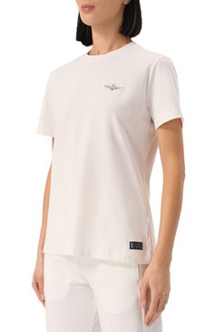 Женская хлопковая футболка AERONAUTICA MILITARE молочного цвета, арт. TS2381DJ675 | Фото 3 (Рукава: Короткие; Длина (для топов): Стандартные; Материал сплава: Проставлено; Драгоценные камни: Проставлено; Стили: Спорт-шик; Принт: Без принта; Материал внешний: Хлопок)
