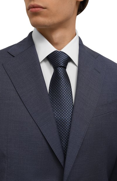 Шелковый галстук KITON синего цвета по цене 29950 руб., арт. UCRVKPC01L5902, фото 2 Шелковый галстук KITON, арт. UCRVKPC01L5902, фото 2