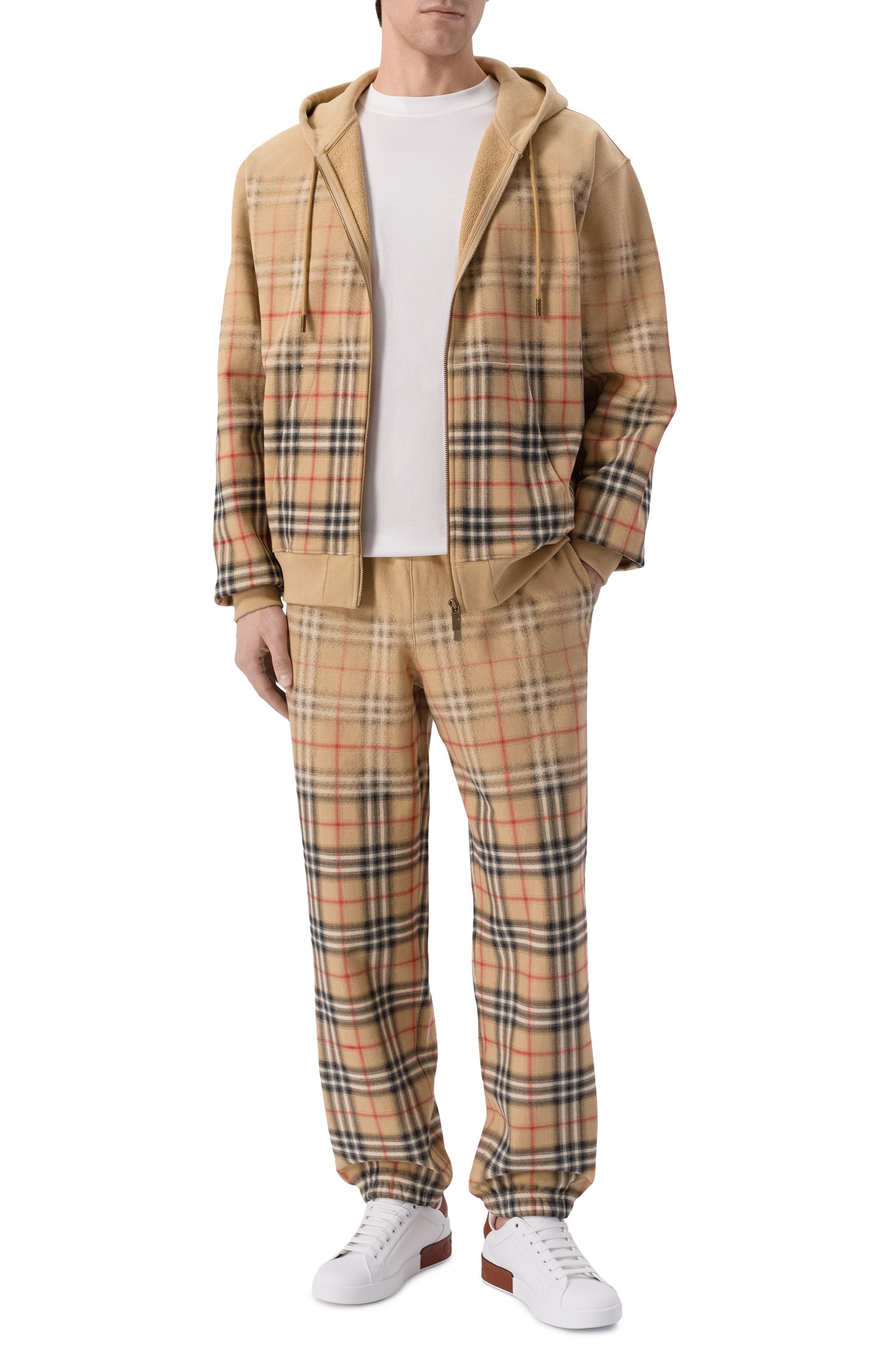 Хлопковые джоггеры BURBERRY бежевого цвета по цене 99500 руб., арт. 8119036, фото 2 Хлопковые джоггеры BURBERRY, арт. 8119036, фото 2