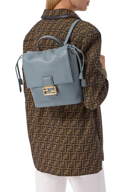 Рюкзак FENDI тёмно-голубого цвета по цене 369500 руб., арт. 8BZ057/AYJ1, фото 2 Рюкзак FENDI, арт. 8BZ057/AYJ1, фото 2