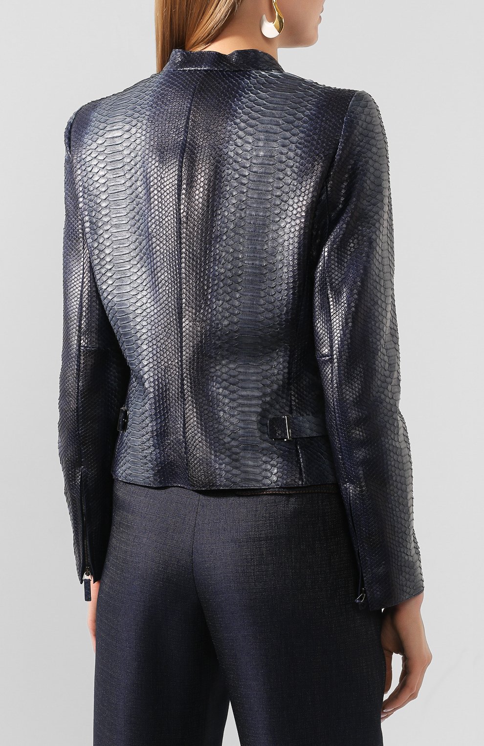 Кожаная куртка GIORGIO ARMANI синего цвета по цене 1410000 руб., арт. 4AG07P/4AP13/PBRE, фото 4 Кожаная куртка GIORGIO ARMANI, арт. 4AG07P/4AP13/PBRE, фото 4