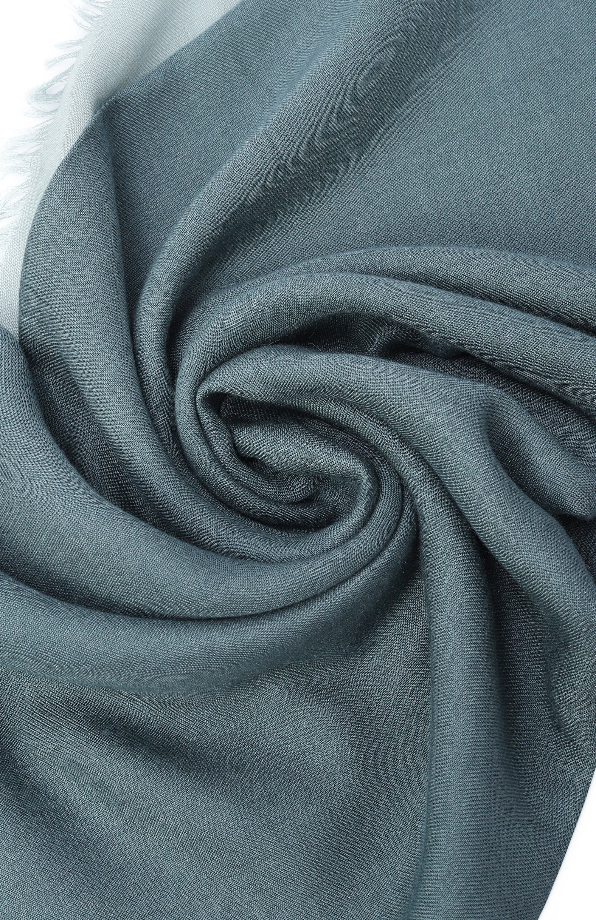 Шаль BOSS бирюзового цвета по цене 9740 руб., арт. 50521800, фото 3 Шаль BOSS, арт. 50521800, фото 3