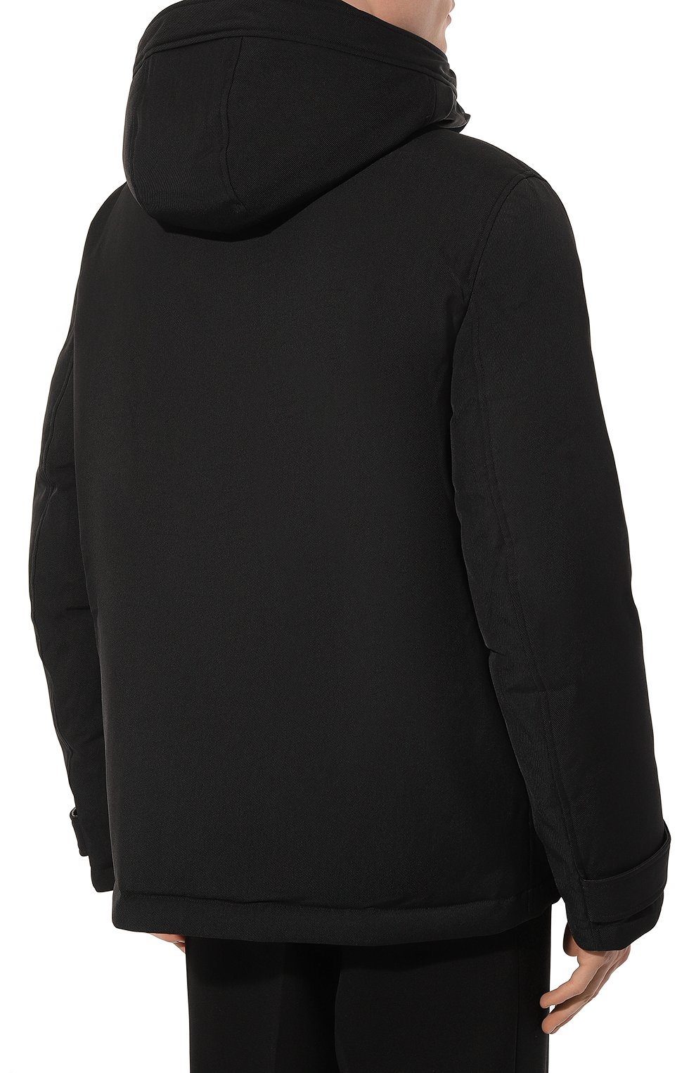 Пуховая куртка YVES SALOMON черного цвета по цене 167000 руб., арт. 25WIV00774K14G, фото 4 Пуховая куртка YVES SALOMON, арт. 25WIV00774K14G, фото 4