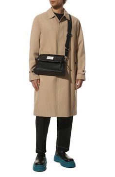 Мужская кожаная сумка  MAISON MARGIELA черного цвета, арт. S35WG0224/P4479 | Фото 8 (Ремень/цепочка: На ремешке; Материал: Натуральная кожа; Размер: medium; Драгоценные камни: Проставлено; Нос: Не проставлено; Материал сплава: Проставлено)