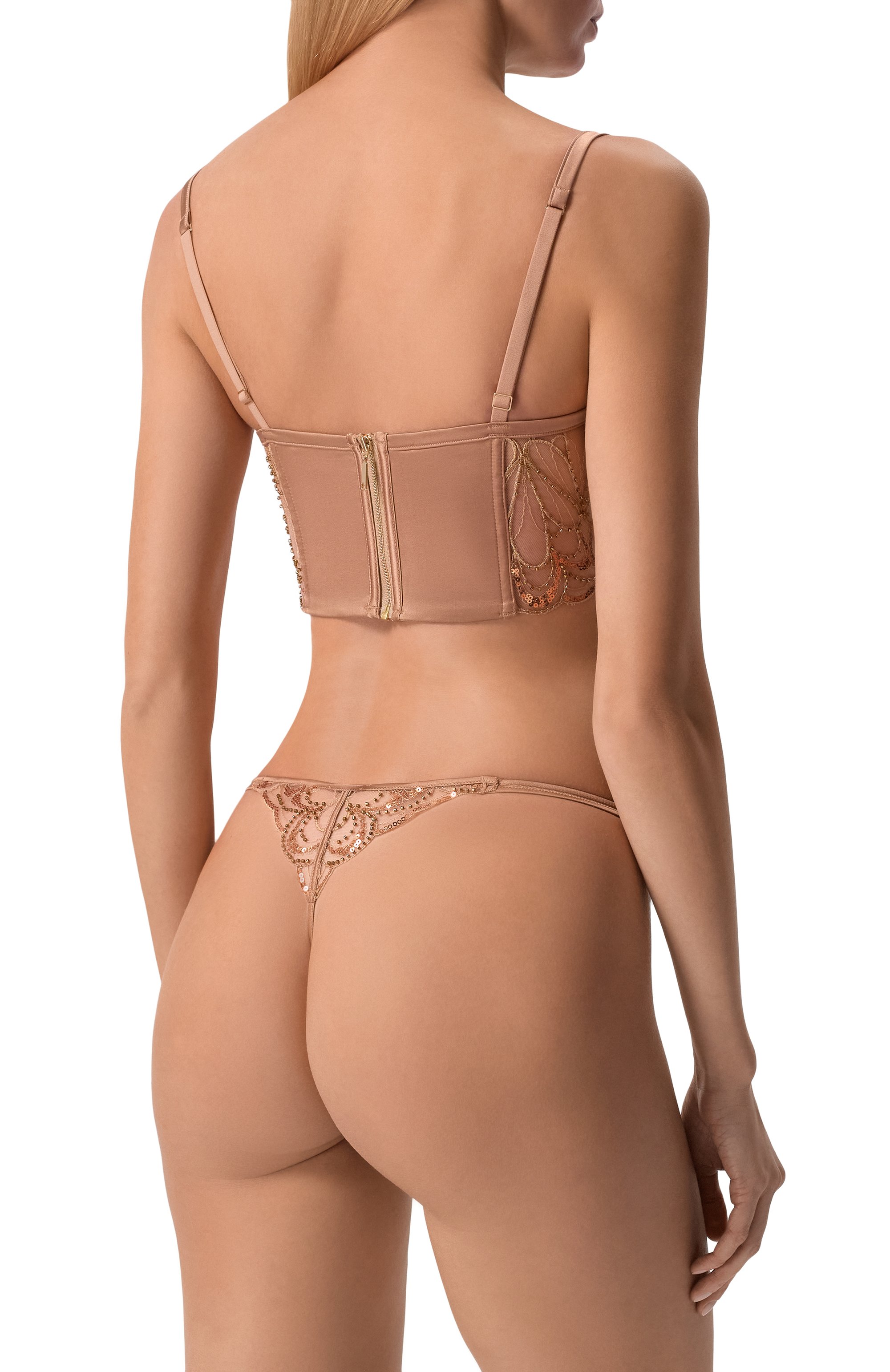 Трусы-стринги LIVY бежевого цвета по цене 13350 руб., арт. 655095169, фото 3 Трусы-стринги LIVY, арт. 655095169, фото 3