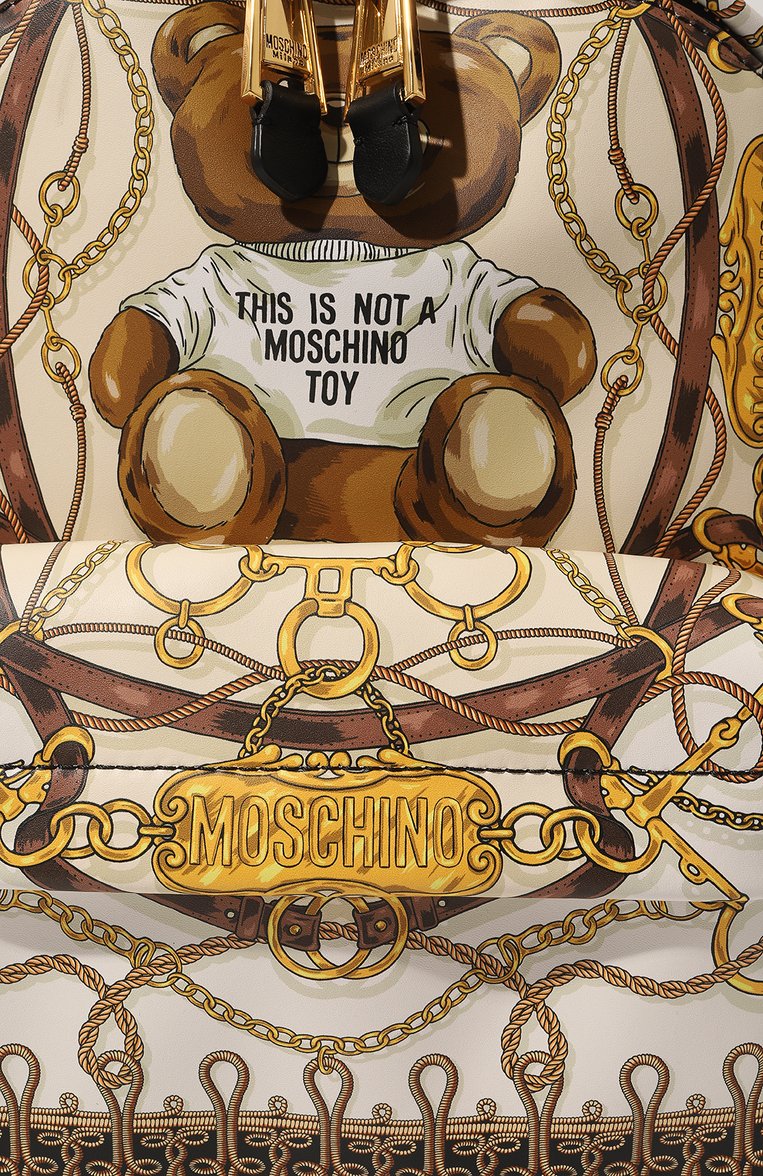 Женский рюкзак MOSCHINO бежевого цвета, арт. A7611/8023 | Фото 3 (Размер: medium; Материал: Натуральная кожа; Стили: Кэжуэл; Нос: Не проставлено)