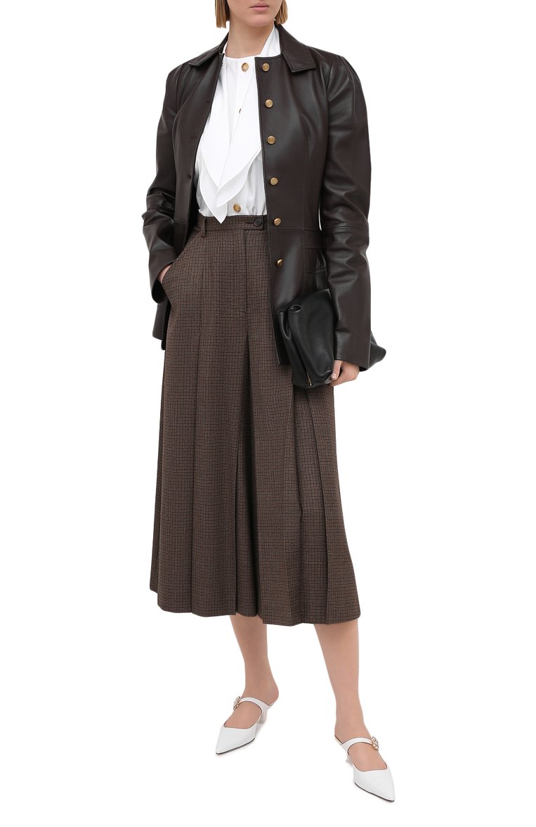 Женские кожаные мюли LOEWE белого цвета, арт. L814S01X14 | Фото 2 (Материал внутренний: Натуральная кожа; Каблук тип: Фигурный; Каблук высота: Низкий; Подошва: Плоская; Материал сплава: Проставлено; Драгоценные камни: Проставлено; Материал внешний: Натуральная кожа)