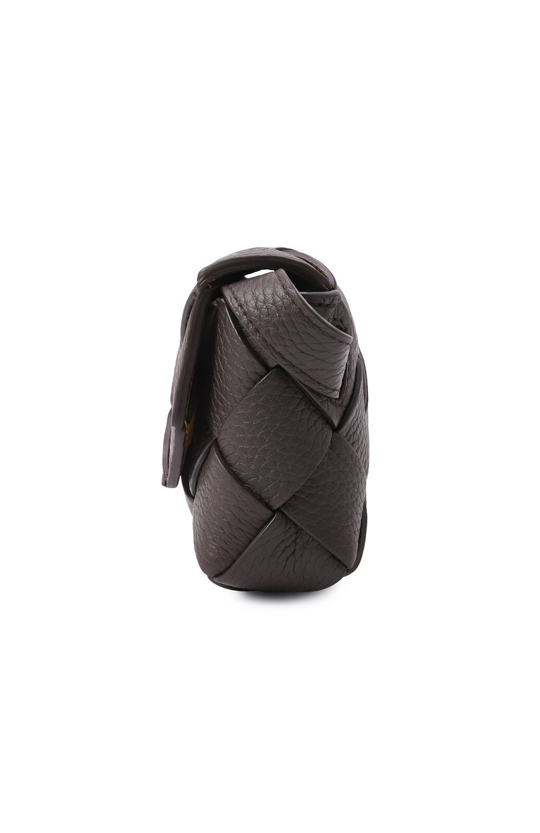 Мужская поясная сумка diago BOTTEGA VENETA темно-коричневого цвета, арт. 805773/V5351 | Фото 4 (Материал: Натуральная кожа; Размер: mini; Ремень/цепочка: На ремешке; Случай: Повседневный; Стили: Классический)