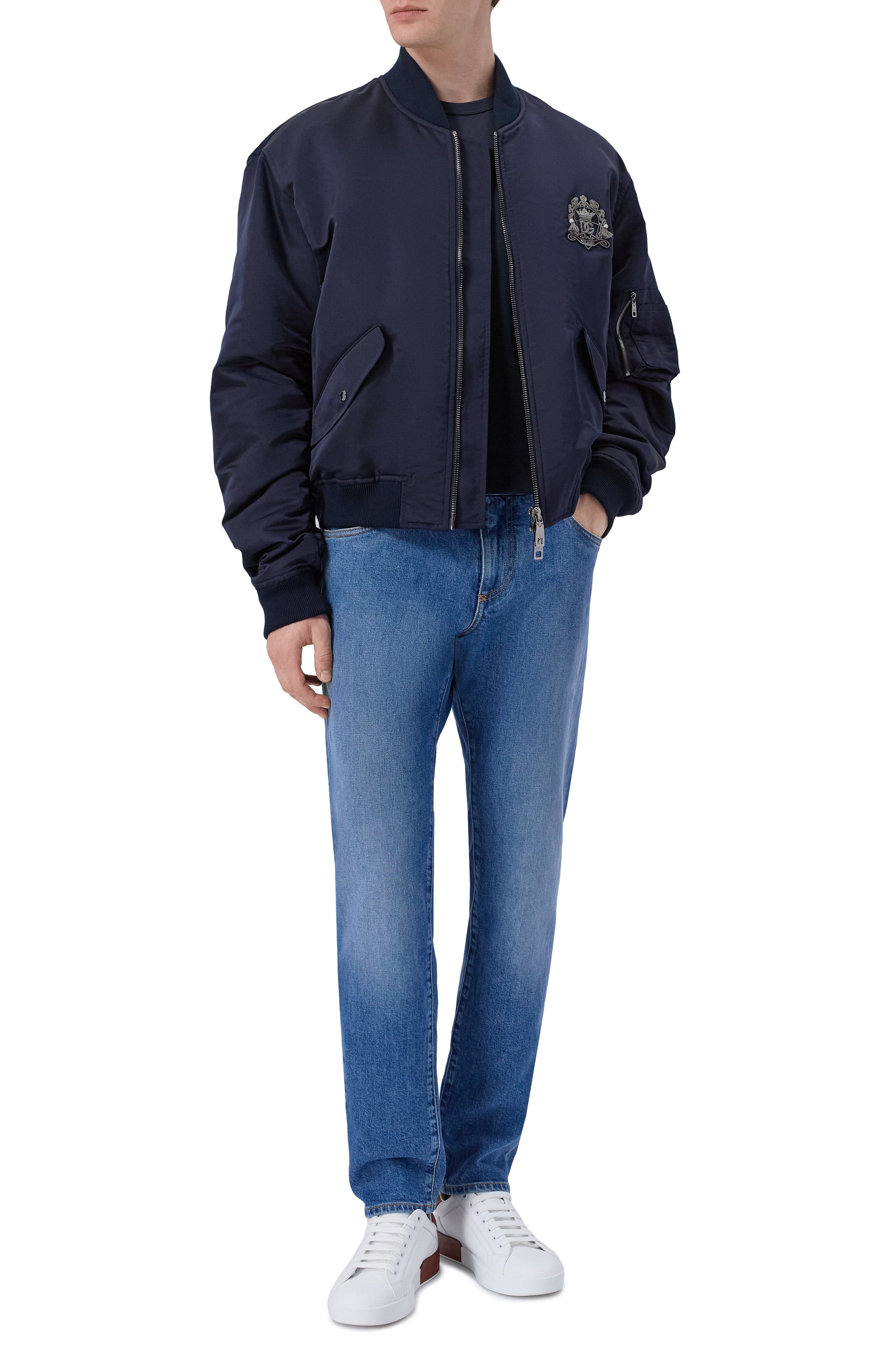 Джинсы slim DOLCE & GABBANA синего цвета по цене 98950 руб., арт. GY07CZ/G80Z1, фото 2 Джинсы slim DOLCE & GABBANA, арт. GY07CZ/G80Z1, фото 2