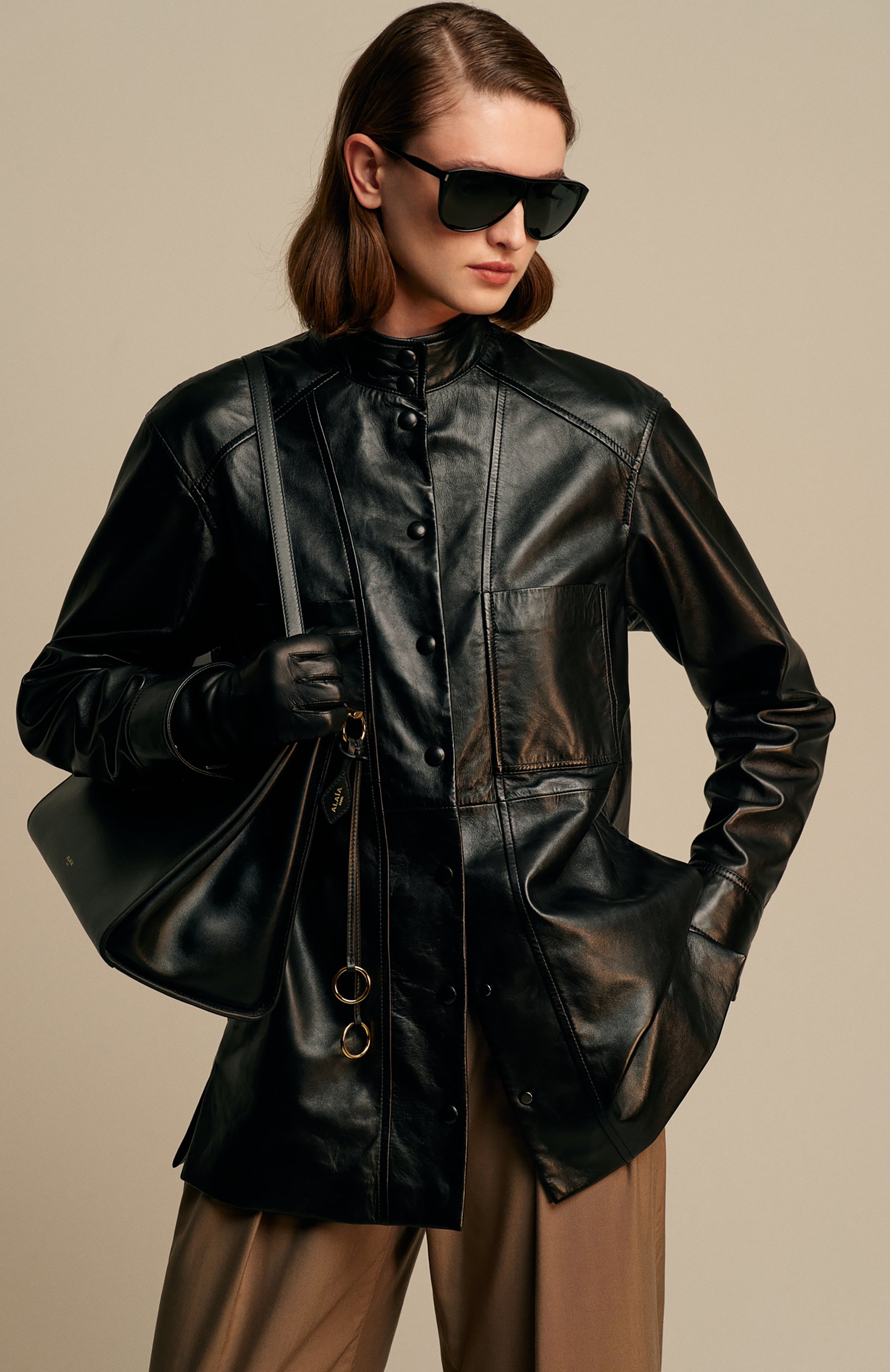 Сумка le click east-west large ALAIA, арт. AA1S01441CA332, фото 8