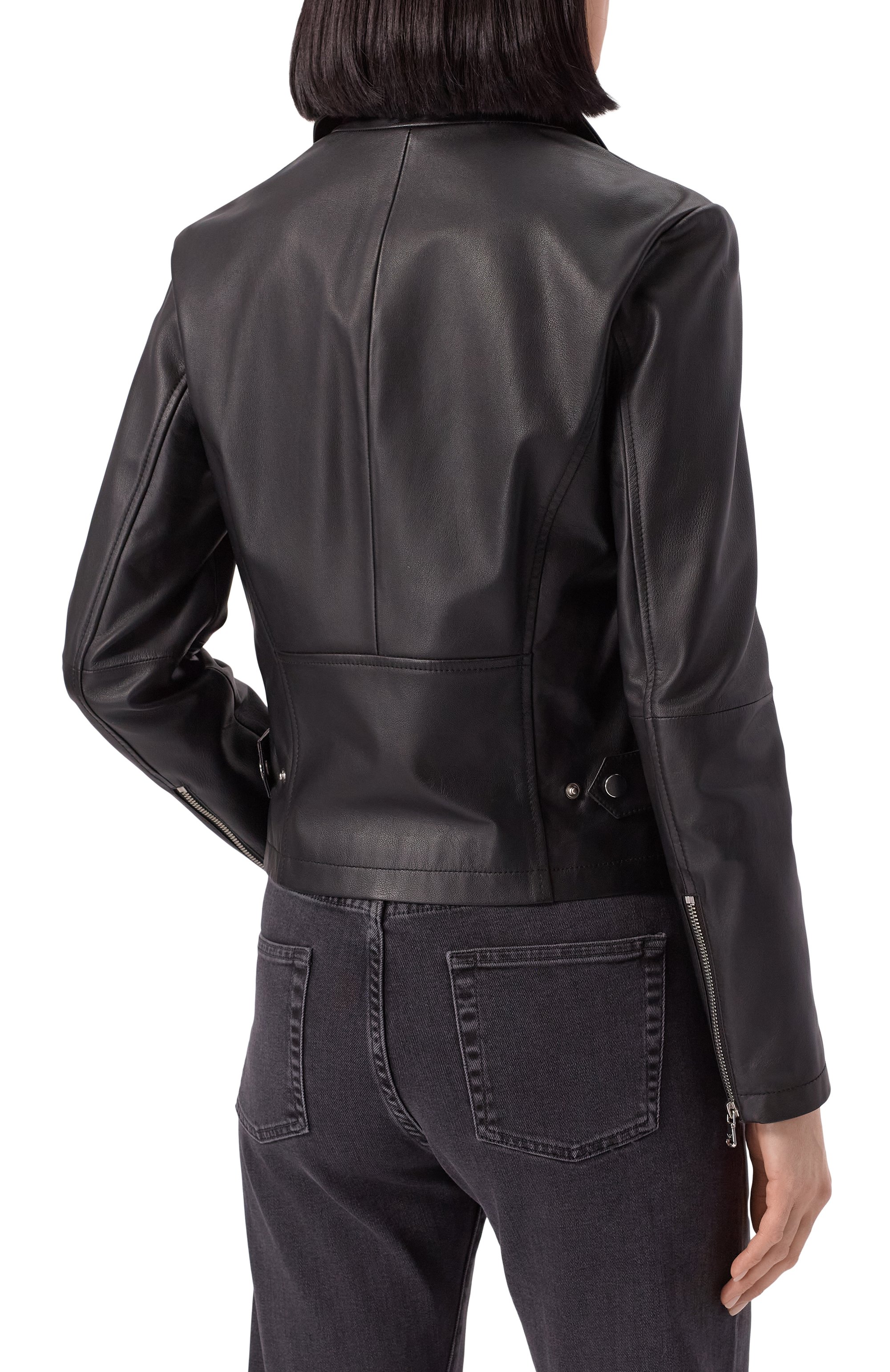 Кожаная куртка EMPORIO ARMANI черного цвета по цене 84900 руб., арт. 0NB60P/02P07, фото 4 Кожаная куртка EMPORIO ARMANI, арт. 0NB60P/02P07, фото 4