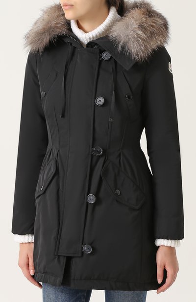 Приталенная пуховая парка с меховой отделкой MONCLER, арт. C2-093-49868-25-57136, фото 3