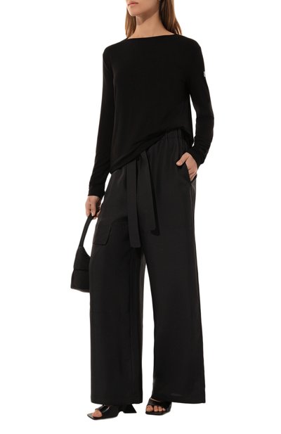 Лонгслив из вискозы EVERREVER черного цвета по цене 6370 руб., арт. RE-LSV-BLACK-02, фото 2 Лонгслив из вискозы EVERREVER, арт. RE-LSV-BLACK-02, фото 2