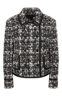 Черно-белый