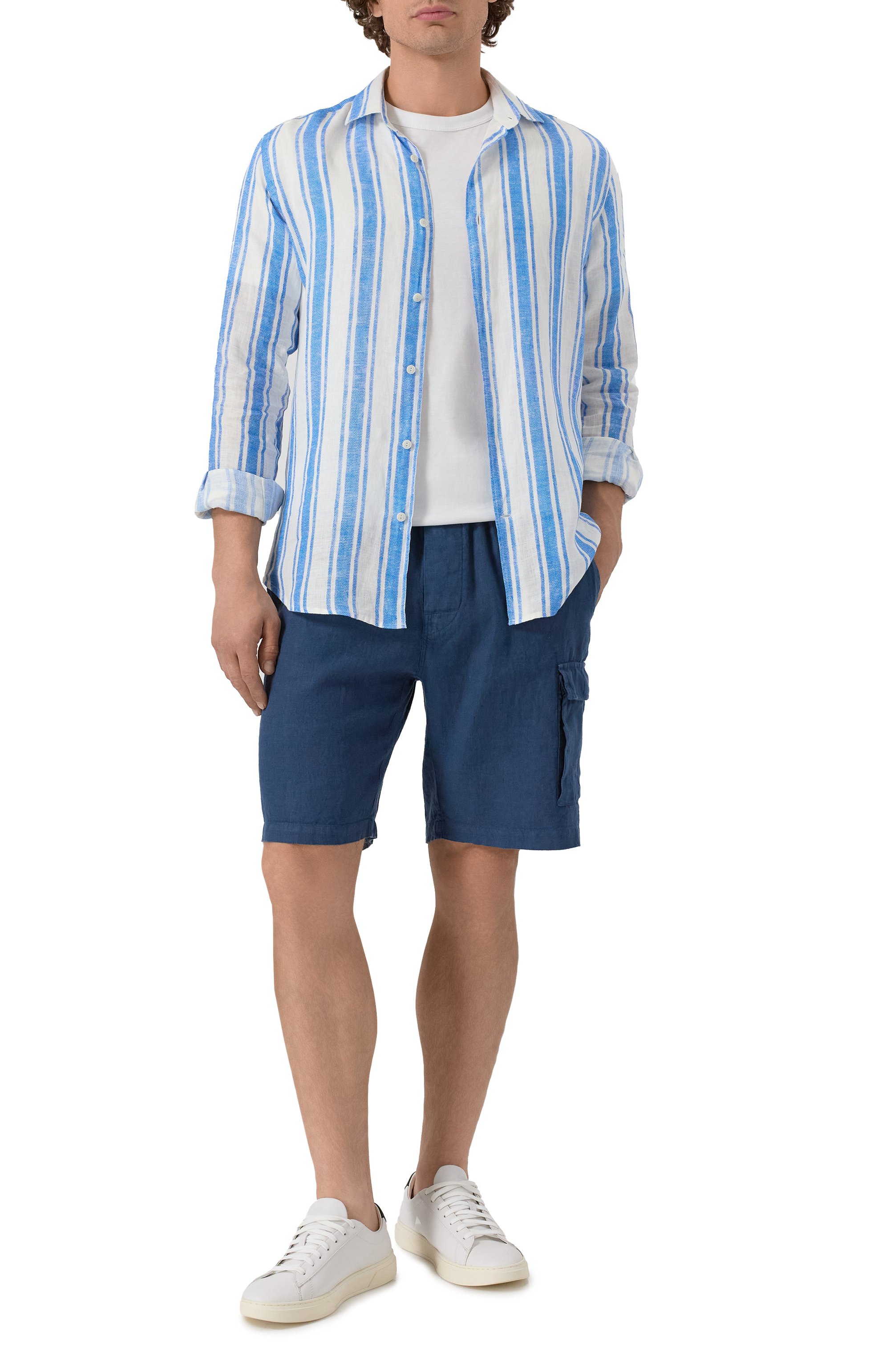 Льняные шорты MC2 SAINT BARTH темно-синего цвета по цене 19950 руб., арт. STBM MARSEILLE/00338H, фото 2 Льняные шорты MC2 SAINT BARTH, арт. STBM MARSEILLE/00338H, фото 2