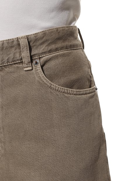 Джинсы THE ROW темно-бежевого цвета по цене 82650 руб., арт. 5915W1954, фото 5 Джинсы THE ROW, арт. 5915W1954, фото 5