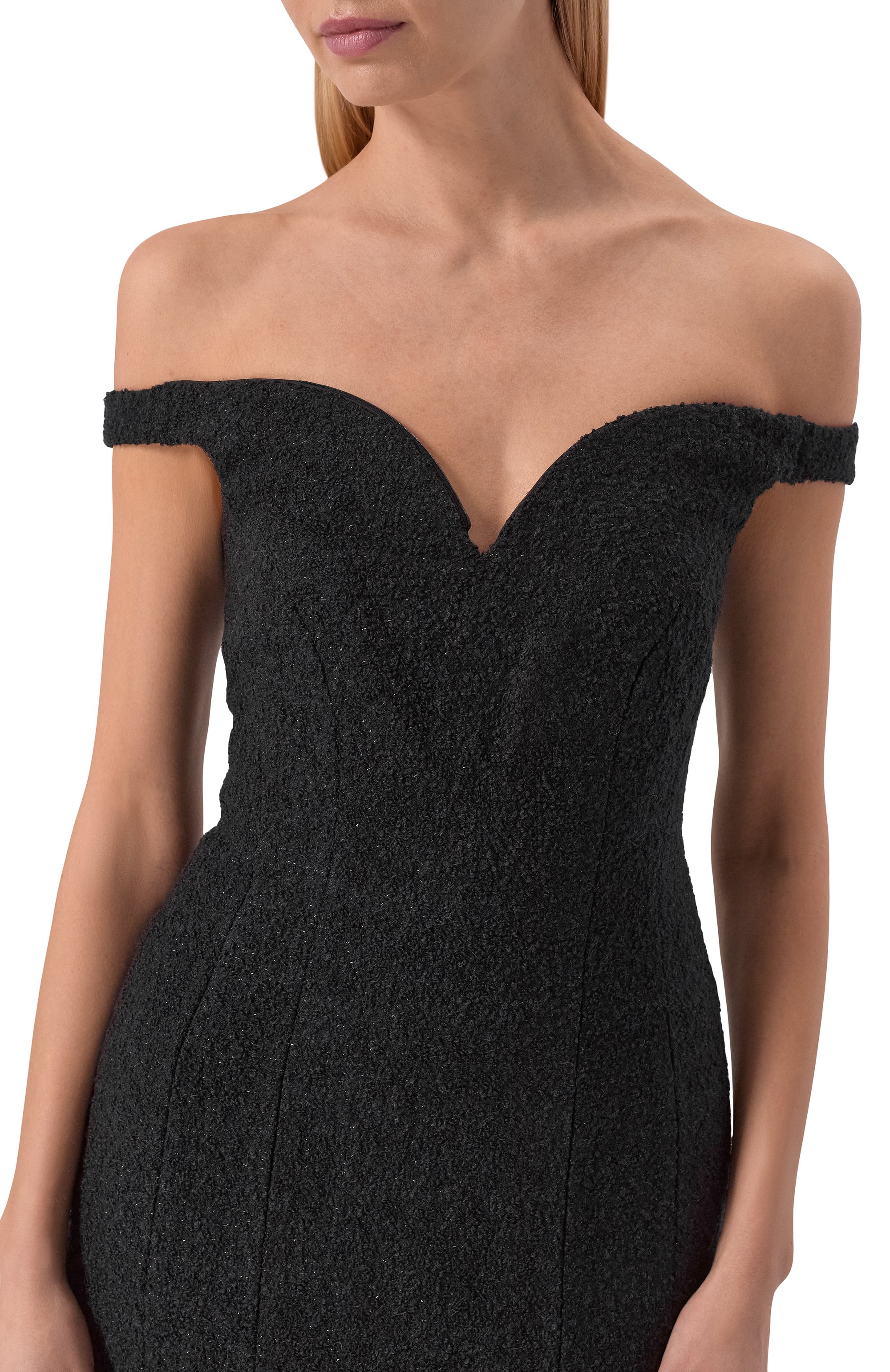 Платье SELF-PORTRAIT черного цвета по цене 74900 руб., арт. RS26075SB, фото 4 Платье SELF-PORTRAIT, арт. RS26075SB, фото 4