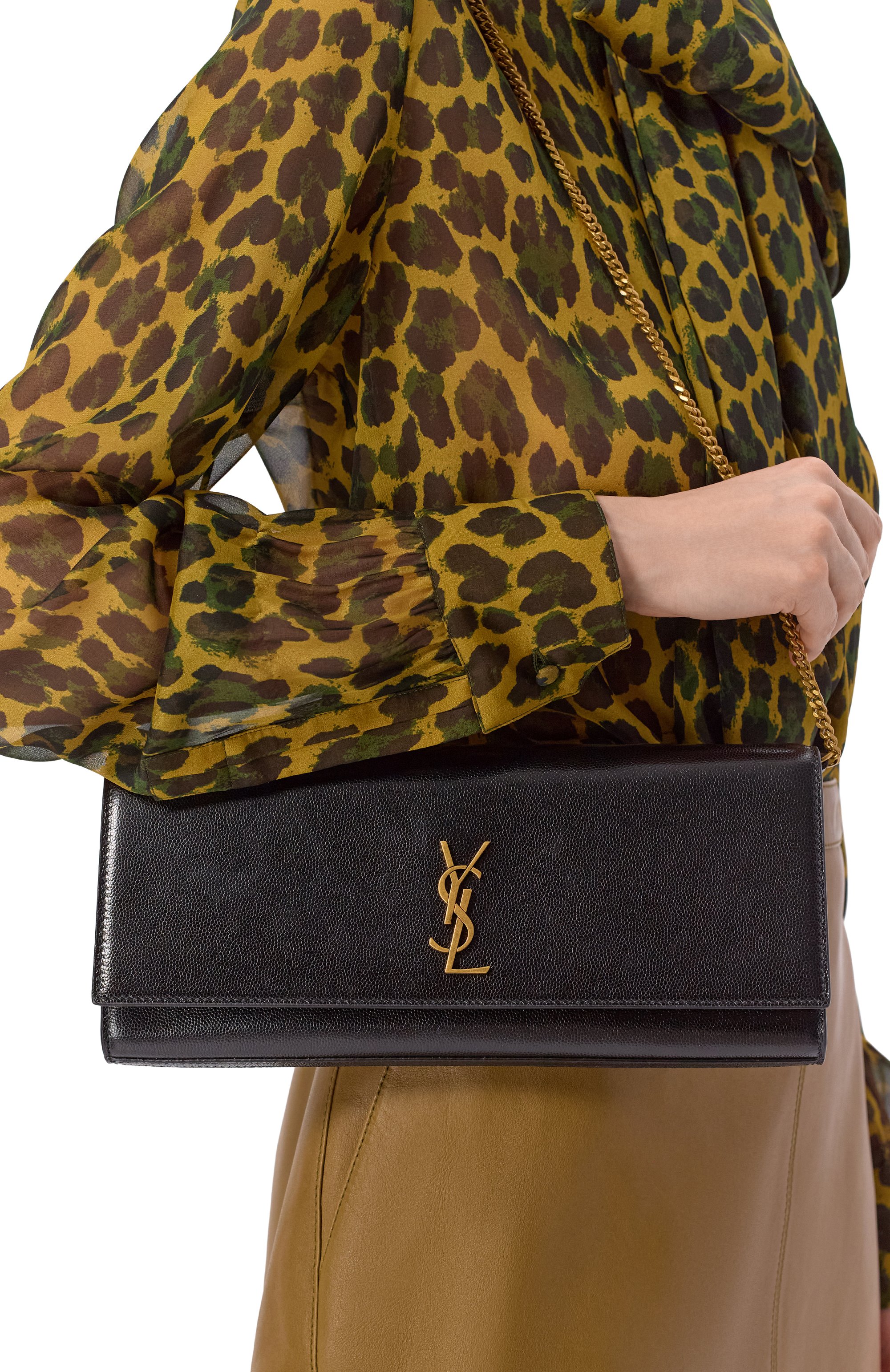 Клатч kate SAINT LAURENT черного цвета по цене 269500 руб., арт. 851921/AAGBE, фото 2 Клатч kate SAINT LAURENT, арт. 851921/AAGBE, фото 2