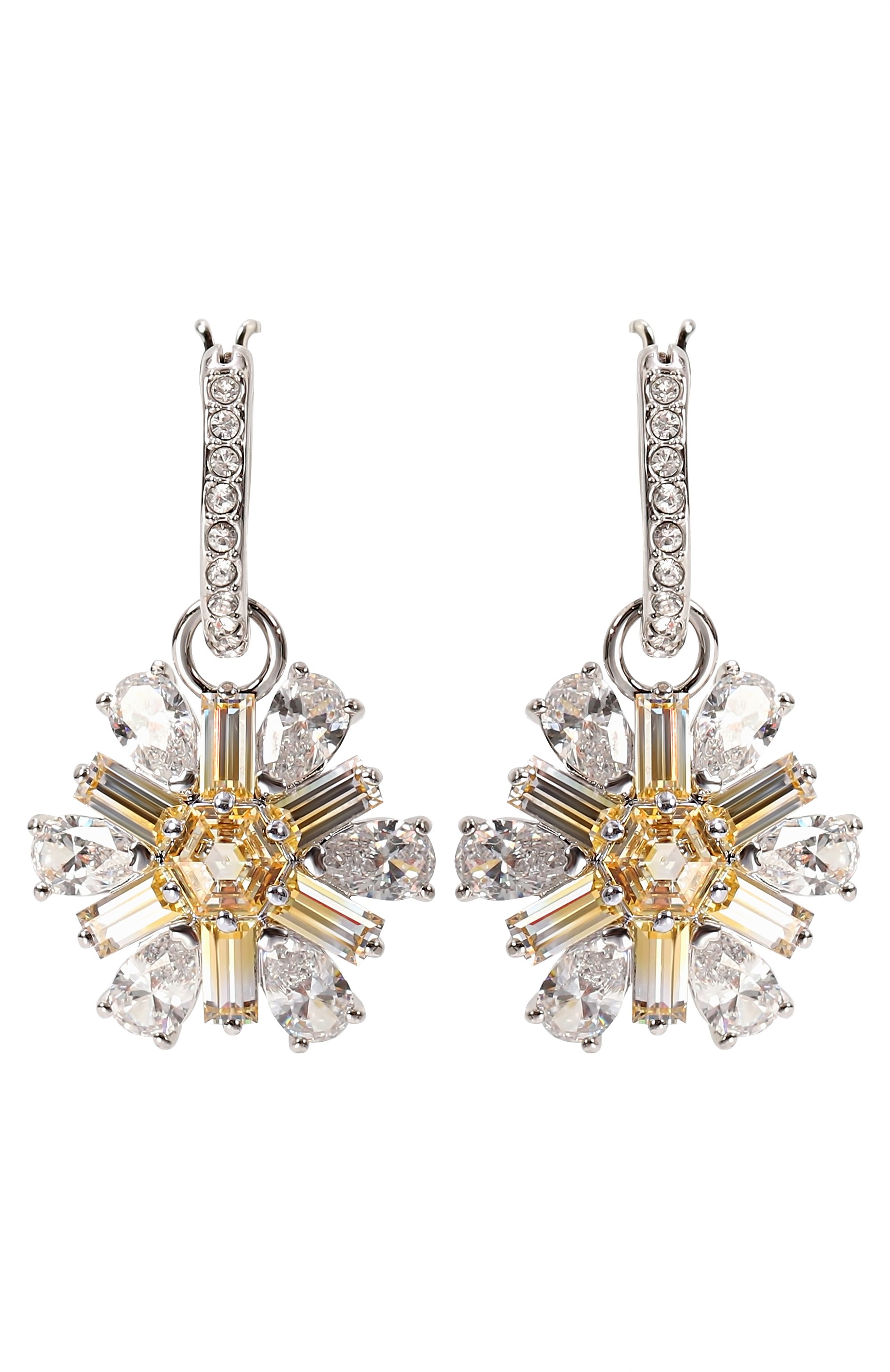 Серьги idyllia SWAROVSKI желтого цвета по цене 21400 руб., арт. 5683243, фото 1 Серьги idyllia SWAROVSKI, арт. 5683243, фото 1