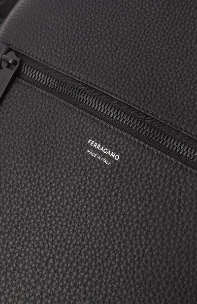 Рюкзак FERRAGAMO черного цвета по цене 261500 руб., арт. 240823/684994, фото 3 Рюкзак FERRAGAMO, арт. 240823/684994, фото 3