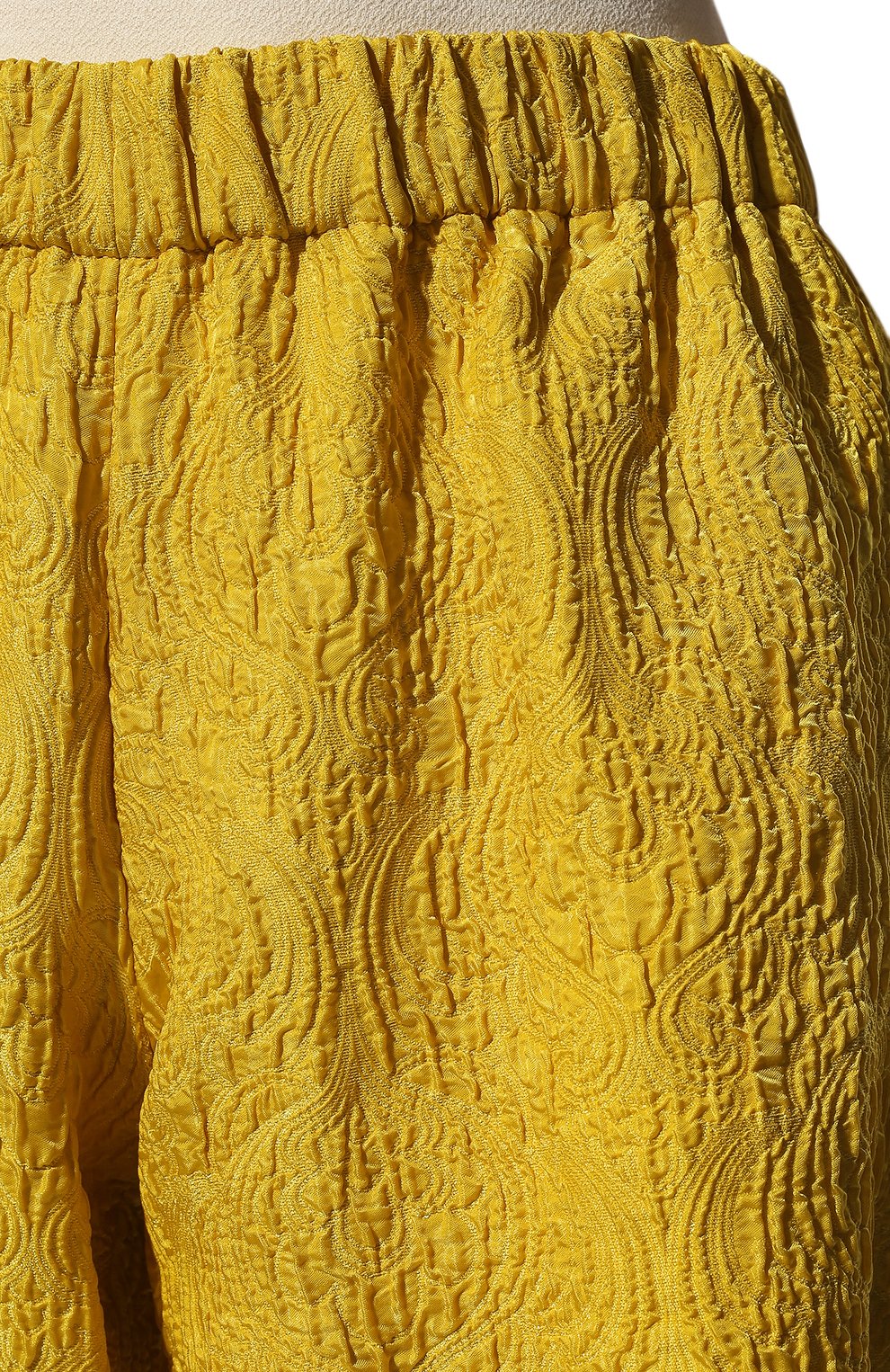 Шорты DRIES VAN NOTEN желтого цвета по цене 71950 руб., арт. 221-030945-4146, фото 5 Шорты DRIES VAN NOTEN, арт. 221-030945-4146, фото 5