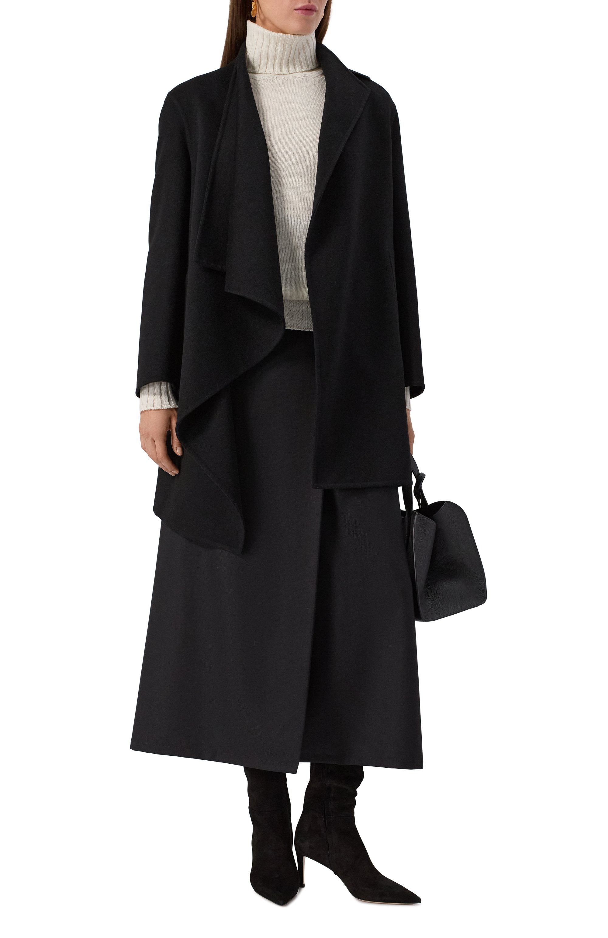 Кашемировое полупальто KITON черного цвета по цене 956500 руб., арт. D60611DK05I3805, фото 2 Кашемировое полупальто KITON, арт. D60611DK05I3805, фото 2