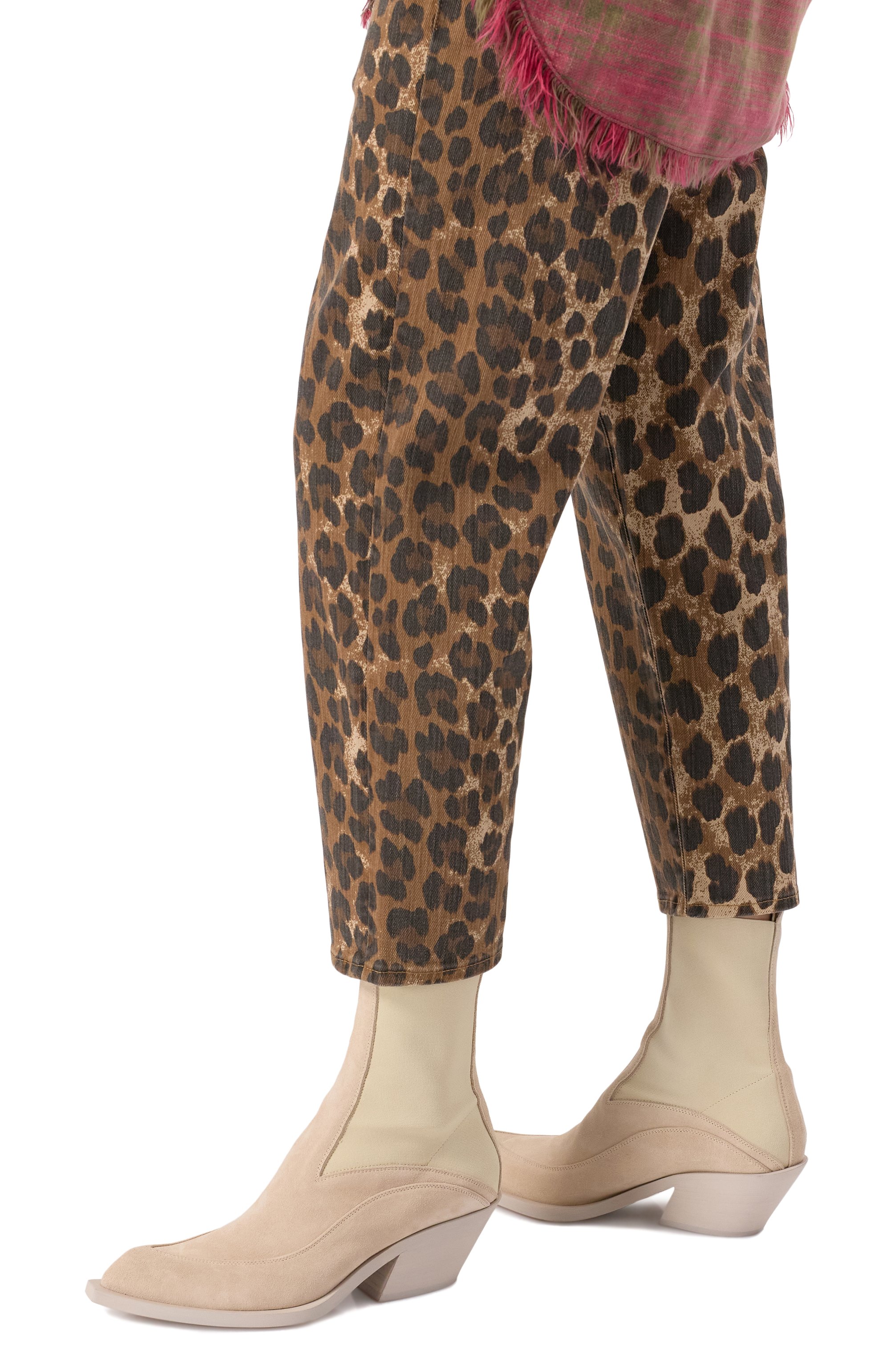 Замшевые ботильоны arlene MATTIA CAPEZZANI бежевого цвета по цене 74150 руб., арт. W222/CR0STA, фото 3 Замшевые ботильоны arlene MATTIA CAPEZZANI, арт. W222/CR0STA, фото 3