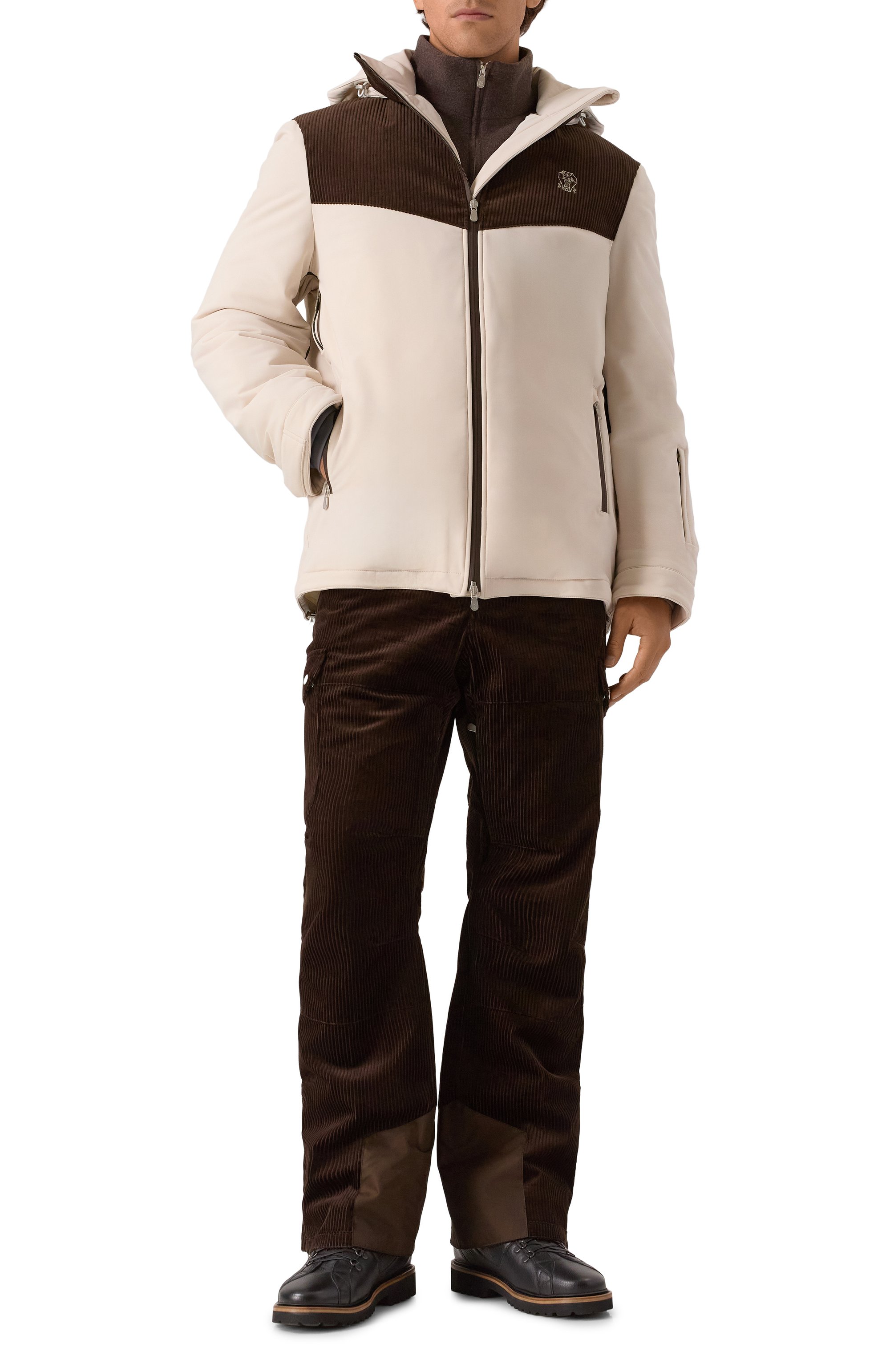 Вельветовые брюки-карго BRUNELLO CUCINELLI темно-коричневого цвета по цене 437500 руб., арт. MM180KP05, фото 2 Вельветовые брюки-карго BRUNELLO CUCINELLI, арт. MM180KP05, фото 2