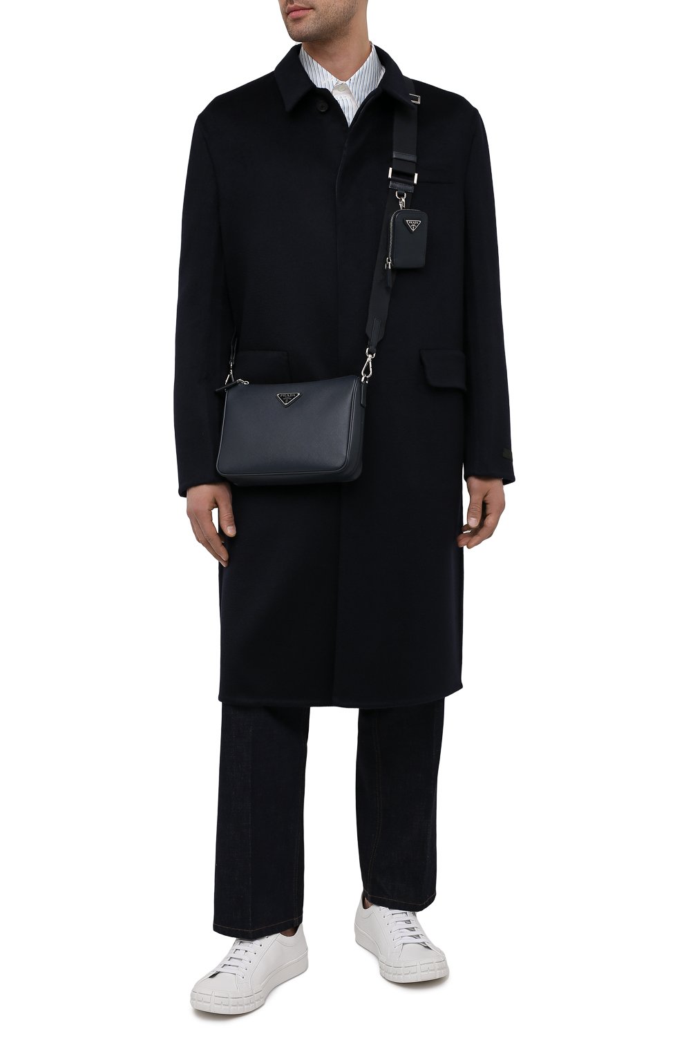 Кожаная сумка PRADA синего цвета по цене 165000 руб., арт. 2VH113-9Z2-F0216-DMM, фото 2 Кожаная сумка PRADA, арт. 2VH113-9Z2-F0216-DMM, фото 2