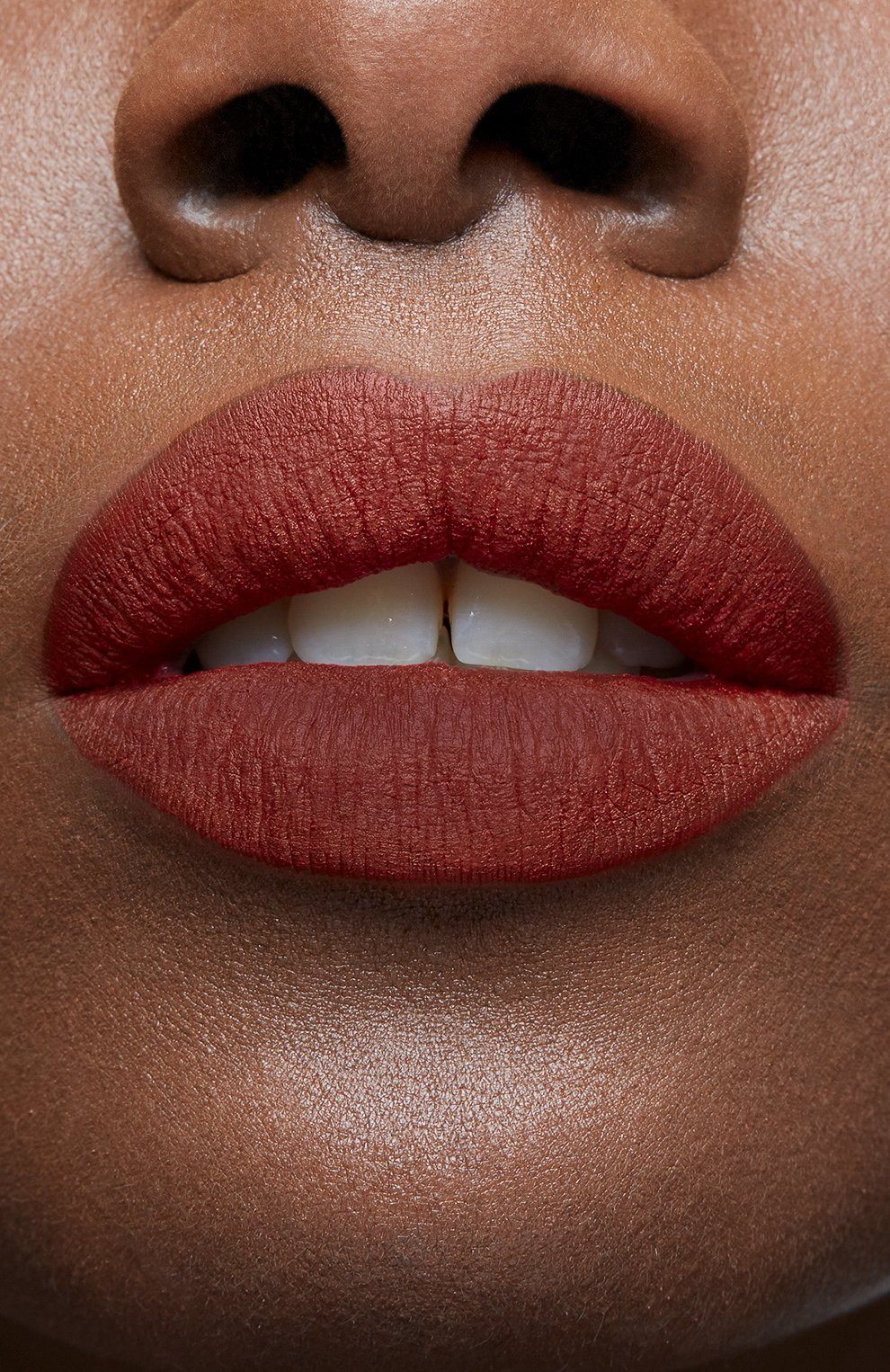 Матовая помада для губ velvet matte, оттенок rococotte CHRISTIAN LOUBOUTIN цвета по цене 9360 руб., арт. 8435415035040, фото 6 Матовая помада для губ velvet matte, оттенок rococotte CHRISTIAN LOUBOUTIN, арт. 8435415035040, фото 6