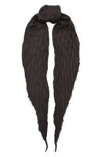 Темно-коричневый