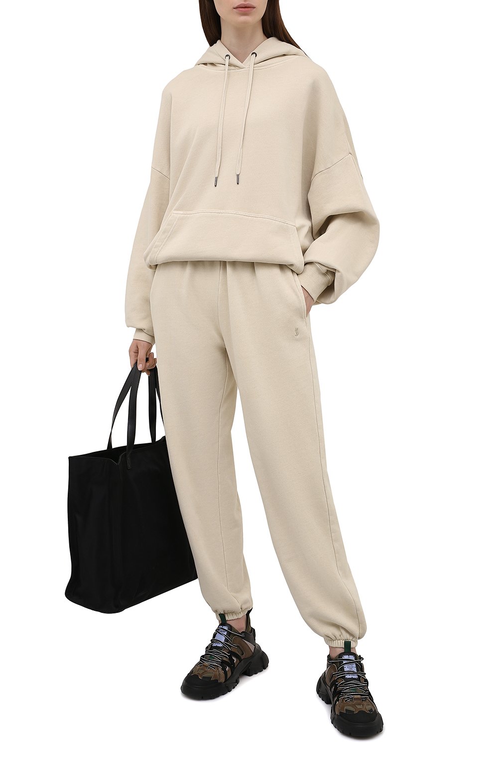 Хлопковые джоггеры KSUBI кремового цвета по цене 21550 руб., арт. 5000006417, фото 2 Хлопковые джоггеры KSUBI, арт. 5000006417, фото 2
