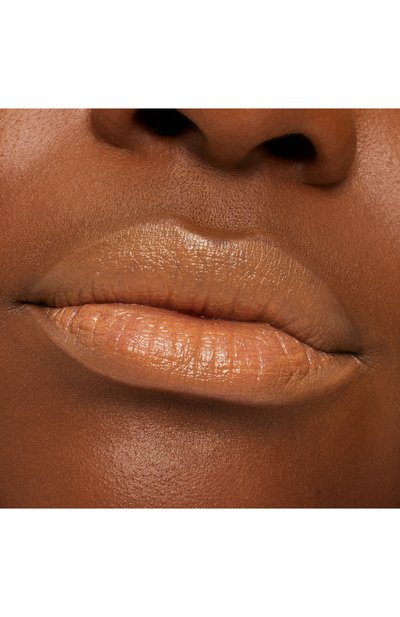 Губная помада macximal sleek satin, оттенок call it cozy (3,5g) MAC цвета по цене 2990 руб., арт. NW9M-05, фото 5 Губная помада macximal sleek satin, оттенок call it cozy (3,5g) MAC, арт. NW9M-05, фото 5