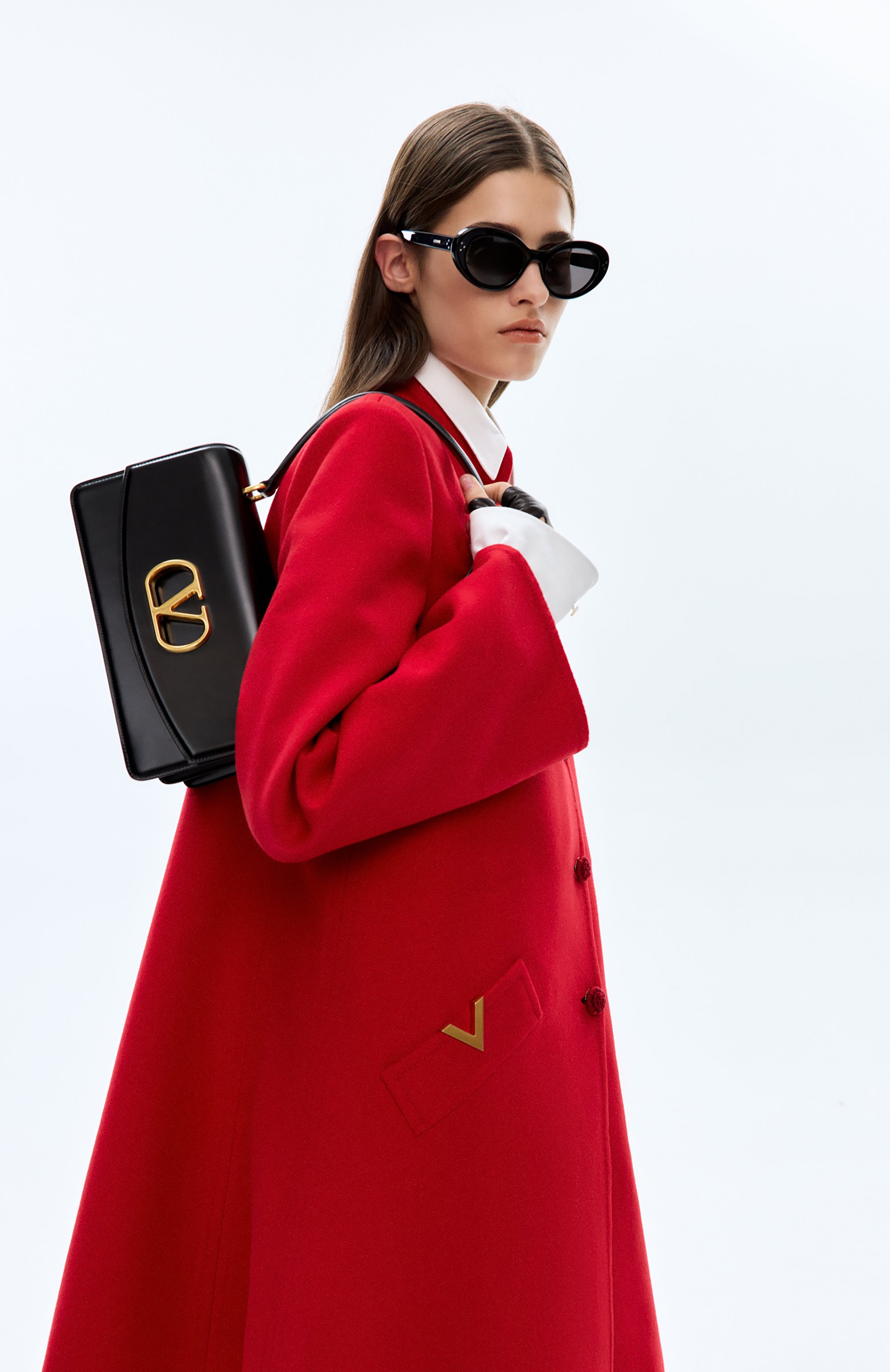 Сумка vain VALENTINO черного цвета по цене 457500 руб., арт. 7W2B0R93/GCB, фото 8 Сумка vain VALENTINO, арт. 7W2B0R93/GCB, фото 8