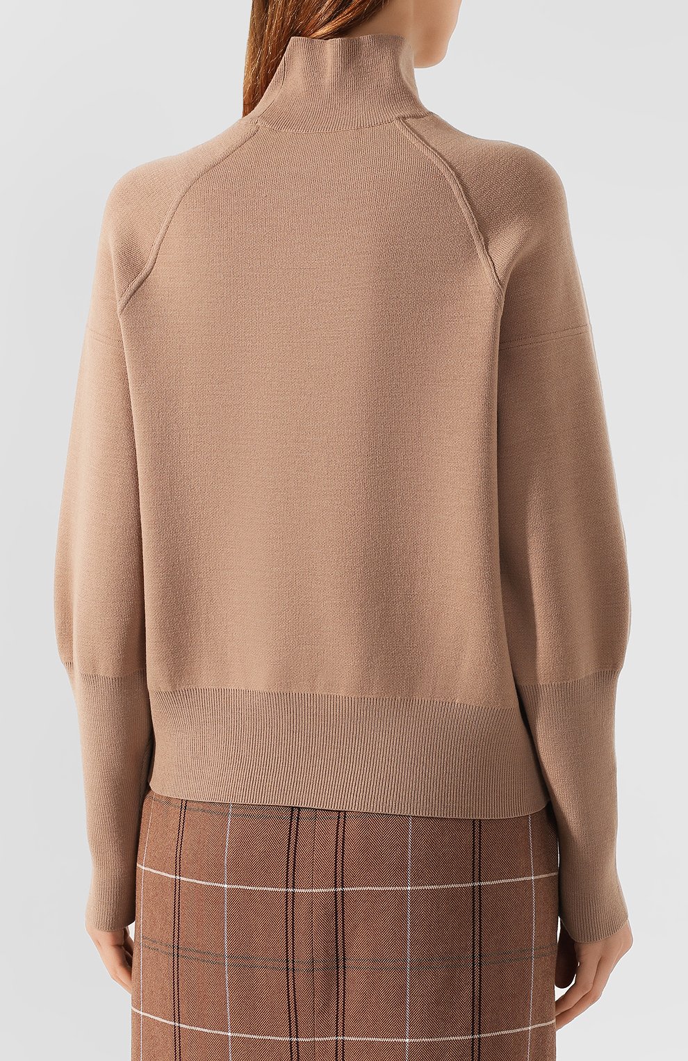 Водолазка ACNE STUDIOS бежевого цвета по цене 29150 руб., арт. A60124, фото 4 Водолазка ACNE STUDIOS, арт. A60124, фото 4
