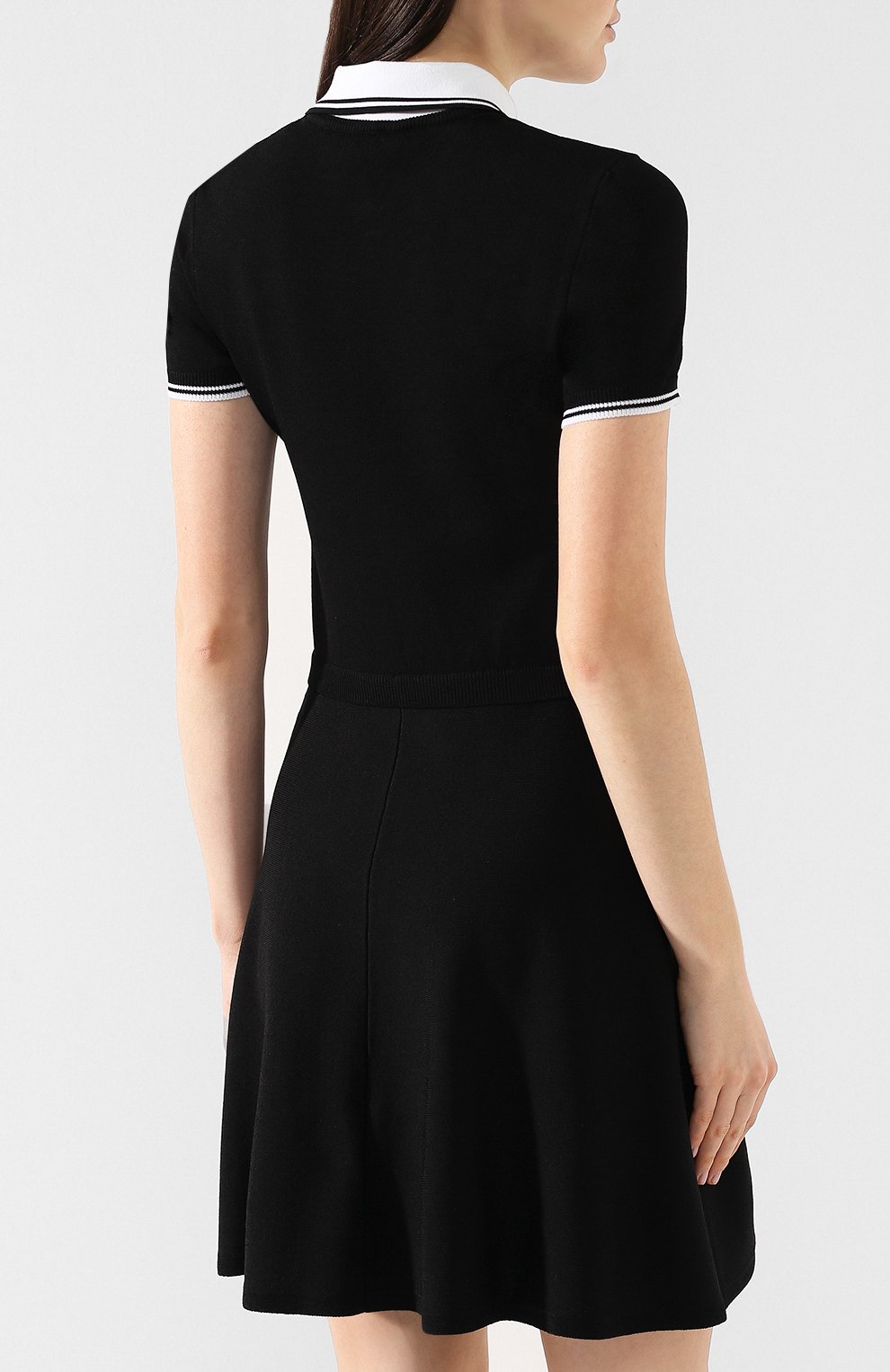 Платье из вискозы REDVALENTINO черного цвета по цене 42800 руб., арт. RR0KDA46/QBE, фото 4 Платье из вискозы REDVALENTINO, арт. RR0KDA46/QBE, фото 4