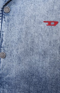 Мужская джинсовая рубашка DIESEL синего цвета, арт. A19178/0CMBP | Фото 6 (Рукава: Короткие; Длина (для топов): Стандартные; Принт: Однотонные; Материал внешний: Деним, Хлопок; Случай: Повседневный; Воротник: Отложной; Кросс-КТ: Деним; Стили: Гранж)