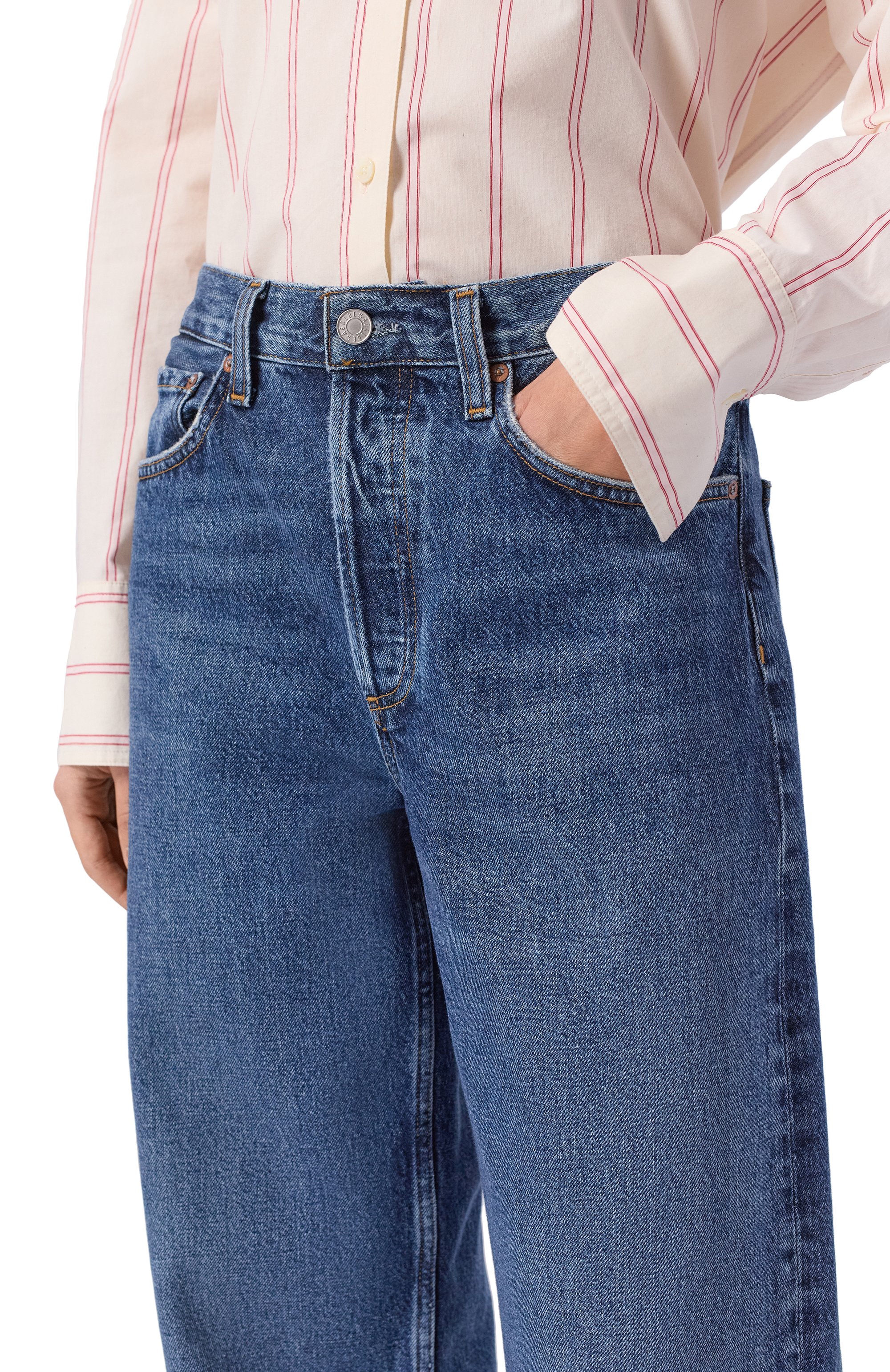 Джинсы arc AGOLDE синего цвета по цене 55300 руб., арт. A290-1206, фото 5 Джинсы arc AGOLDE, арт. A290-1206, фото 5