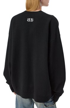 Женский шерстяной свитер BALENCIAGA черного цвета, арт. 818420/T1725 | Фото 4 (Рукава: Длинные; Длина (для топов): Стандартные; Материал внешний: Шерсть; Стили: Гранж; Женское Кросс-КТ: Свитер-одежда)
