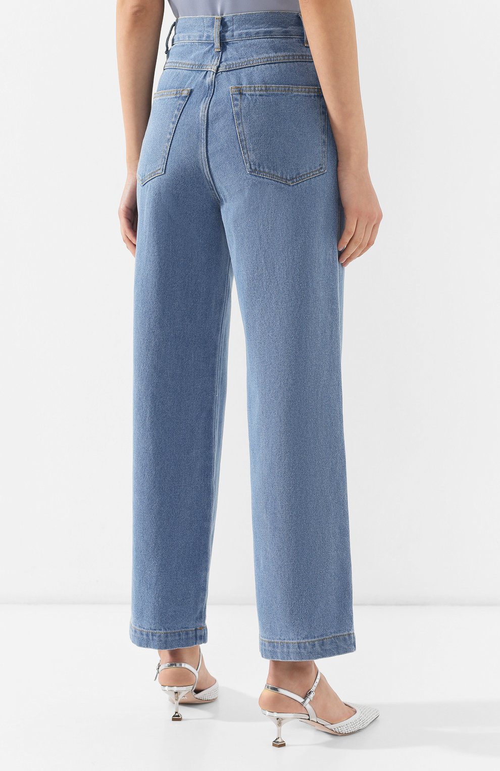 Джинсы NANUSHKA голубого цвета по цене 35000 руб., арт. MARFA_80`S WASH_DENIM, фото 4 Джинсы NANUSHKA, арт. MARFA_80`S WASH_DENIM, фото 4