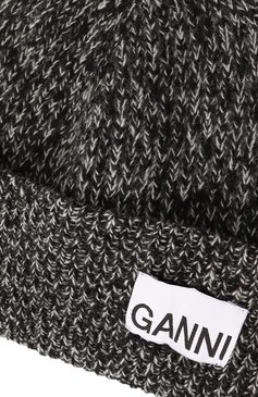 Женская шерстяная шапка GANNI черного цвета, арт. A4938 | Ф�ото 4 (Материал: Текстиль, Шерсть; Материал сплава: Проставлено; Нос: Не проставлено)