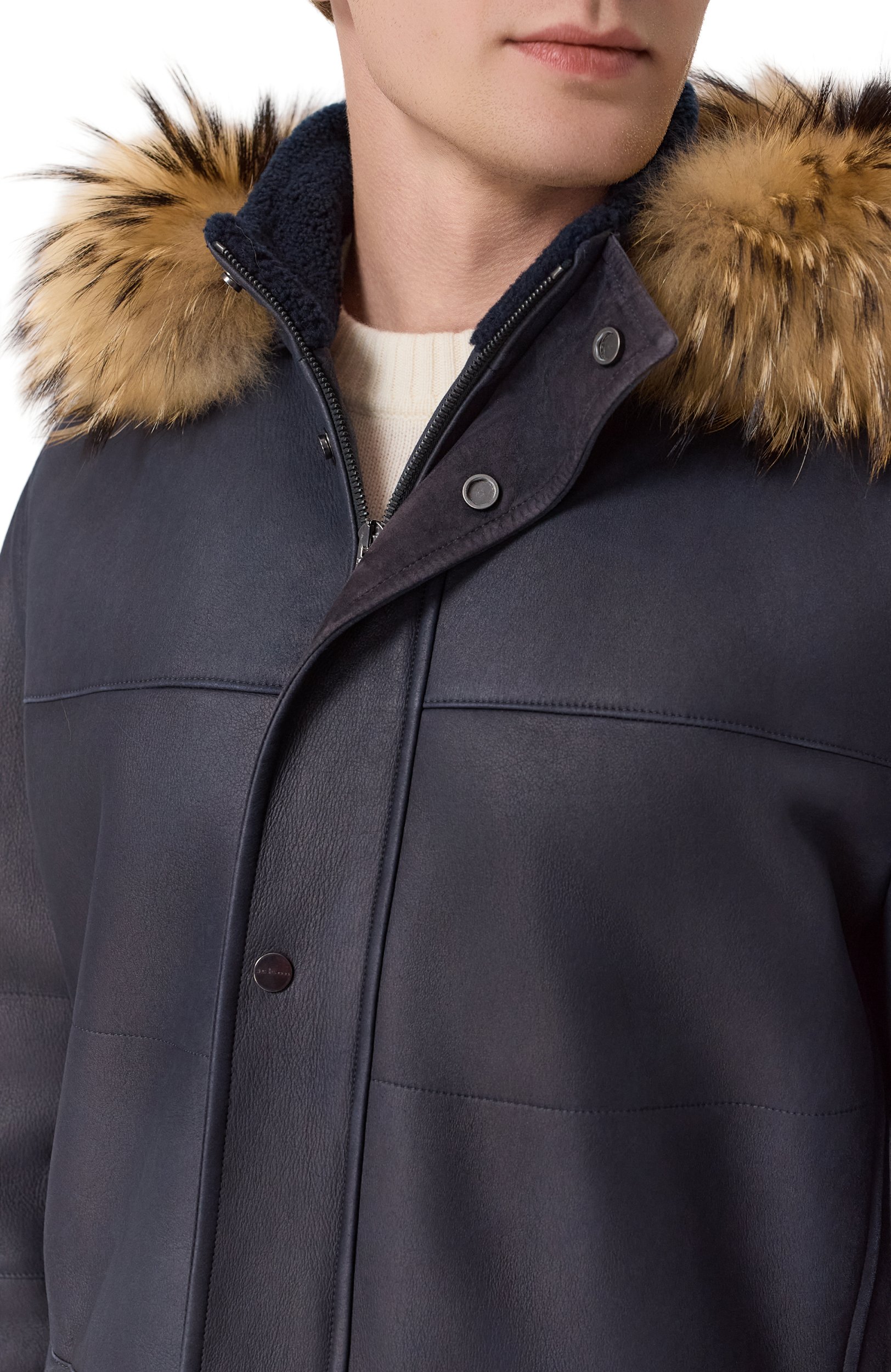 Парка из овчины KITON синего цвета по цене 1370000 руб., арт. UW0627MV03S24, фото 5 Парка из овчины KITON, арт. UW0627MV03S24, фото 5