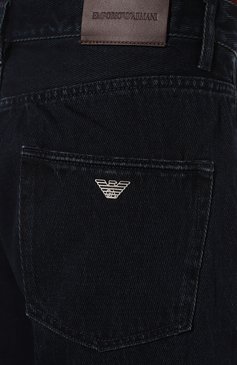 Мужские джинсы EMPORIO ARMANI темно-синего цвета, арт. 6R1J74/1DMBZ | Фото 5 (Длина (брюки, джинсы): Стандартные; Материал сплава: Проставлено; Драгоценные камни: Проставлено; Материал внешний: Хлопок, Деним; Кросс-КТ: Деним; Силуэт М (брюки): Широкие; Стили: Повседневный)