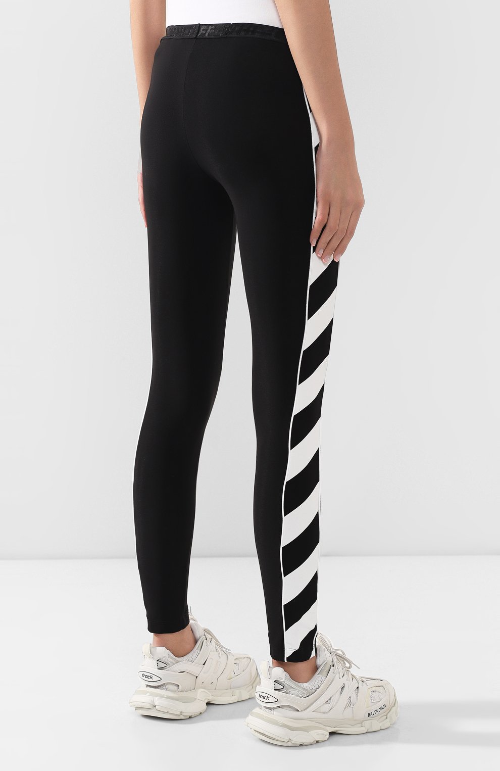 Легинсы OFF-WHITE черного цвета по цене 29950 руб., арт. 0WCD009E19E020951001, фото 4 Легинсы OFF-WHITE, арт. 0WCD009E19E020951001, фото 4