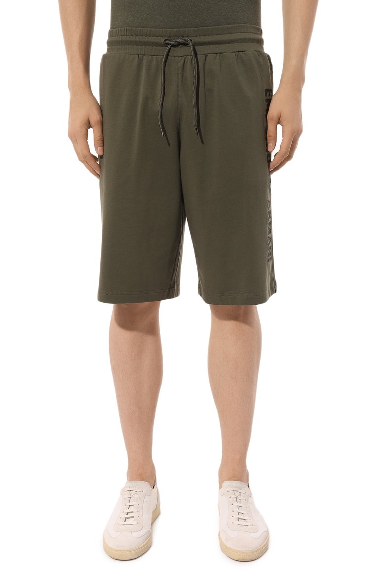 Мужские хлопковые шорты EMPORIO ARMANI хаки цвета, арт. 211860/4R485 | Фото 3 (Материал внешний: Хлопок; Длина Шорты М: До колена; Стили: Милитари; Принт: Без принта; Случай: Повседневный)