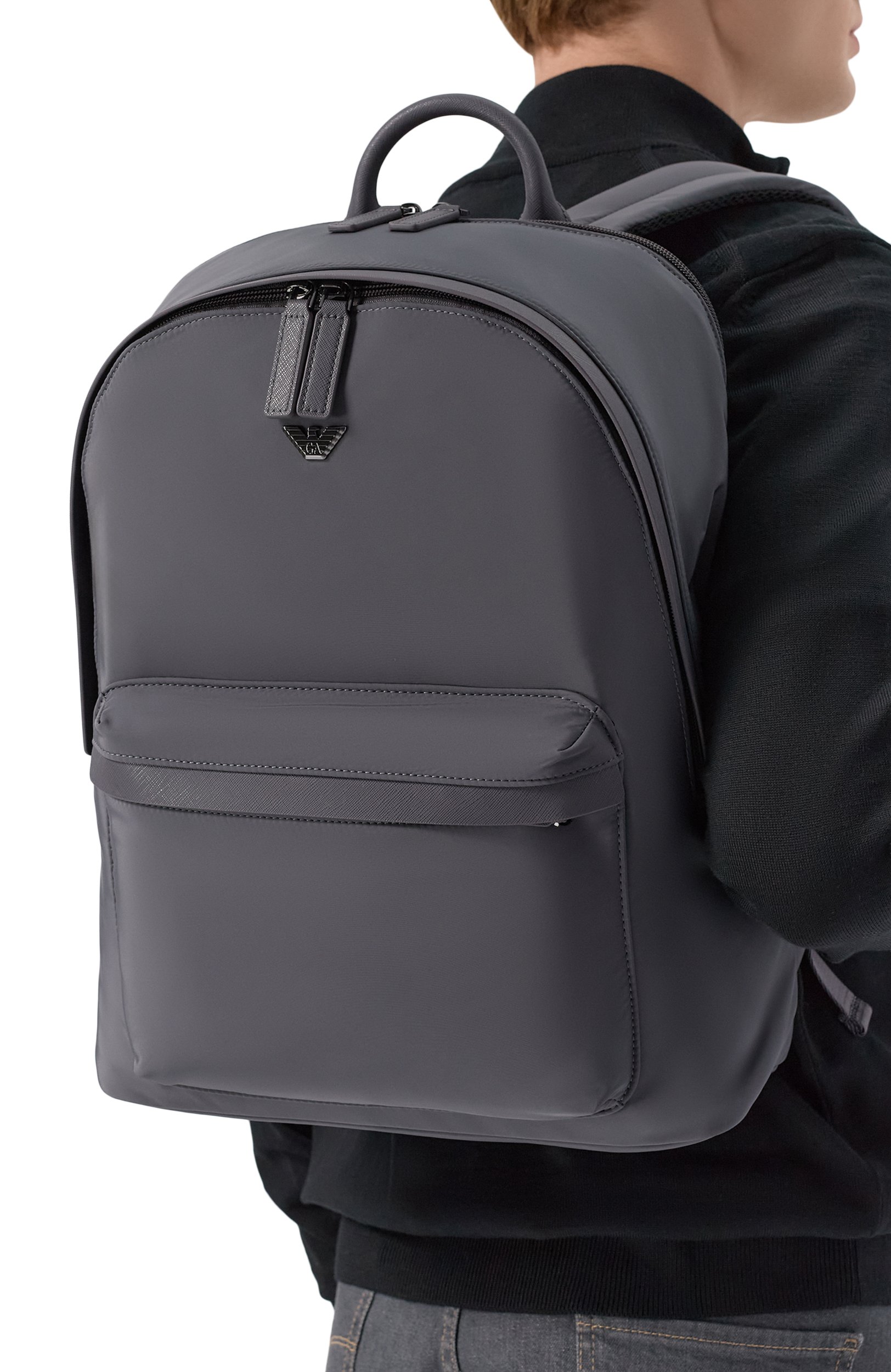 Рюкзак EMPORIO ARMANI серого цвета по цене 39950 руб., арт. EM001795/AF28784, фото 2 Рюкзак EMPORIO ARMANI, арт. EM001795/AF28784, фото 2