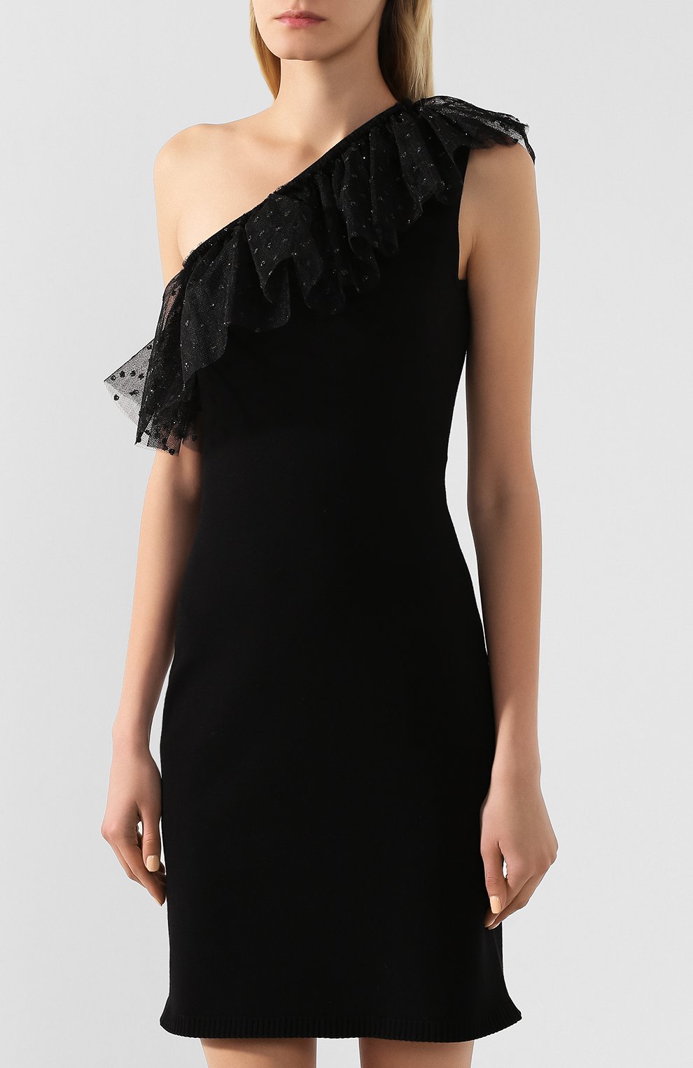 Платье REDVALENTINO черного цвета по цене 53350 руб., арт. TR3KDB42/4W7, фото 3 Платье REDVALENTINO, арт. TR3KDB42/4W7, фото 3