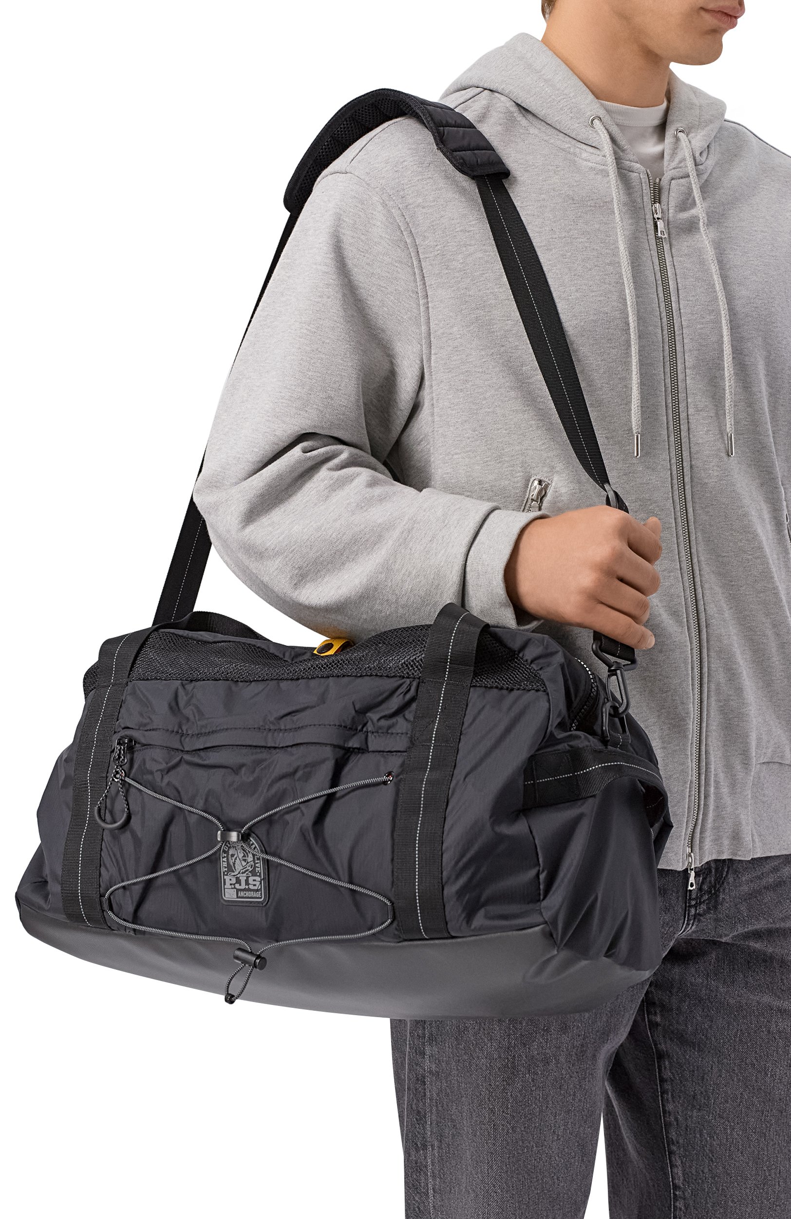 Сумка ormond PARAJUMPERS черного цвета по цене 29950 руб., арт. 26WMPABABA03, фото 2 Сумка ormond PARAJUMPERS, арт. 26WMPABABA03, фото 2